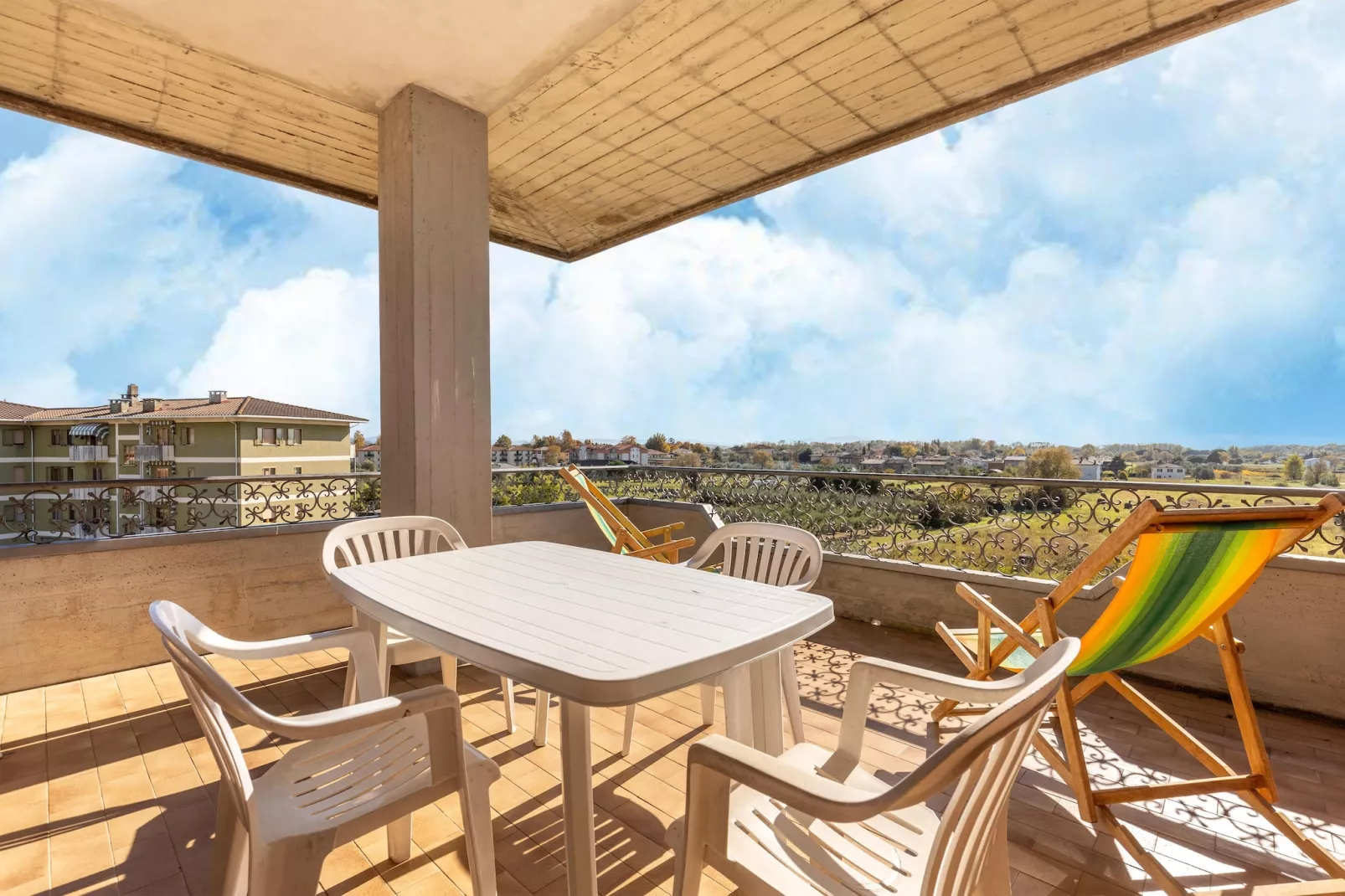 Casa Tommaso - trilo 1 P - 6 pax-Terrasbalkon