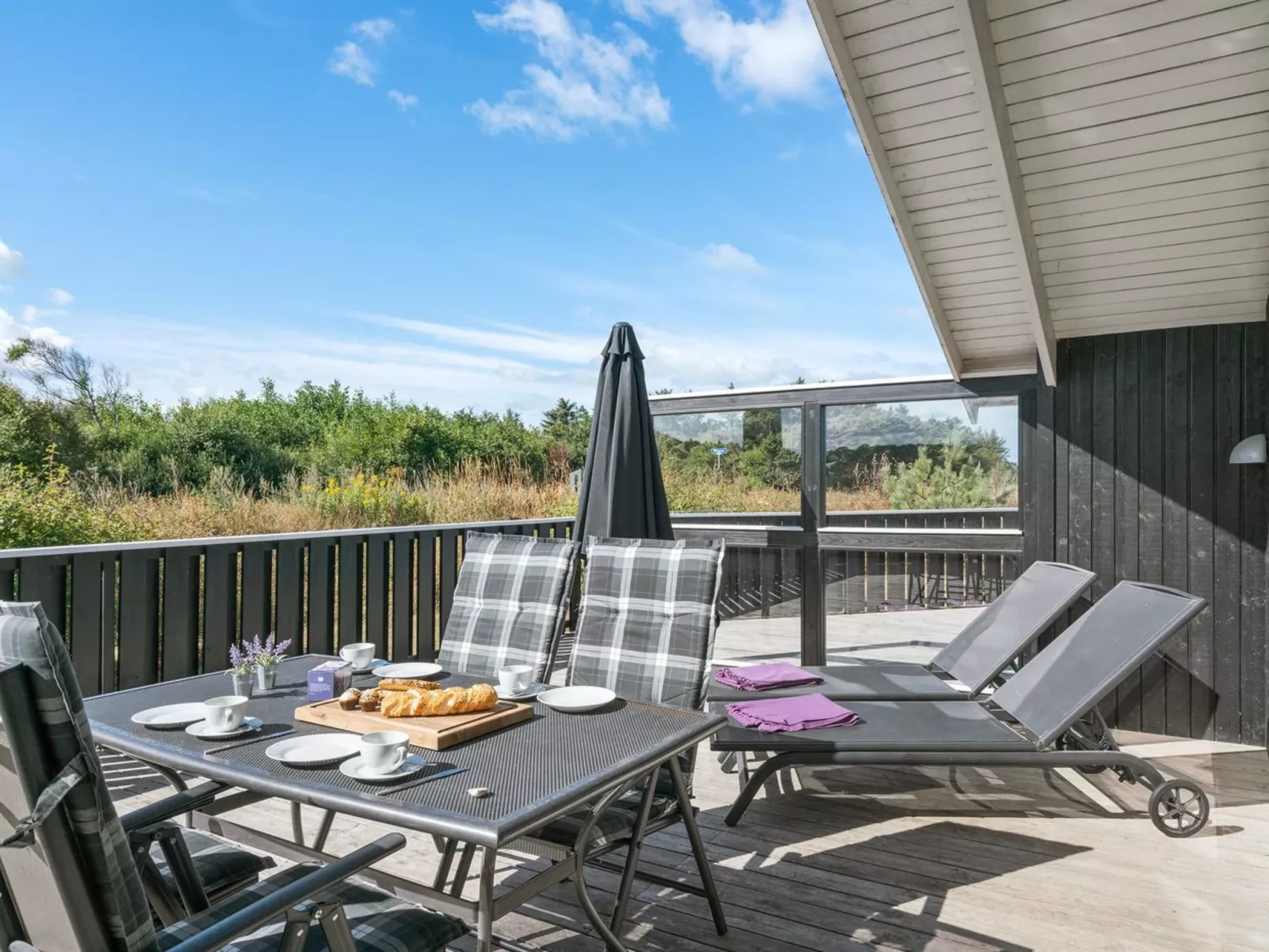 "Aria" - 1.2km from the sea-Buiten