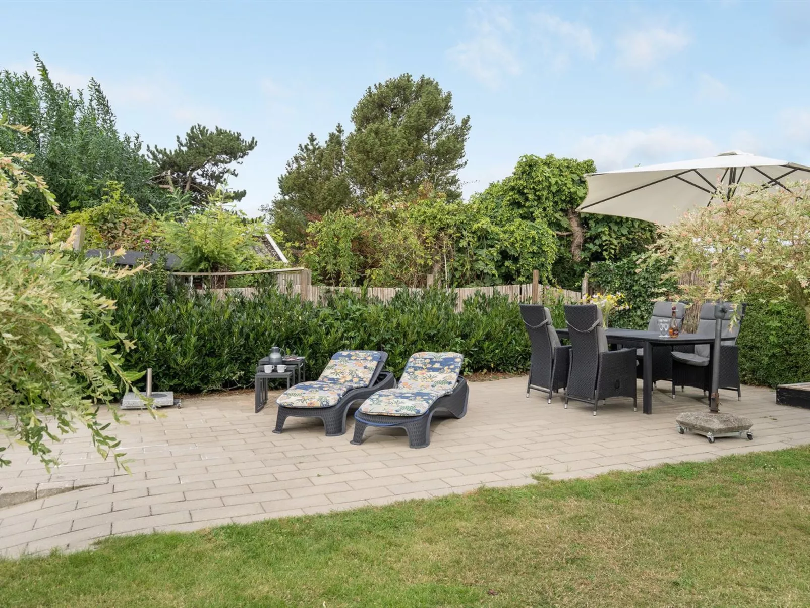 "Loi" - 200m from the sea-Buiten