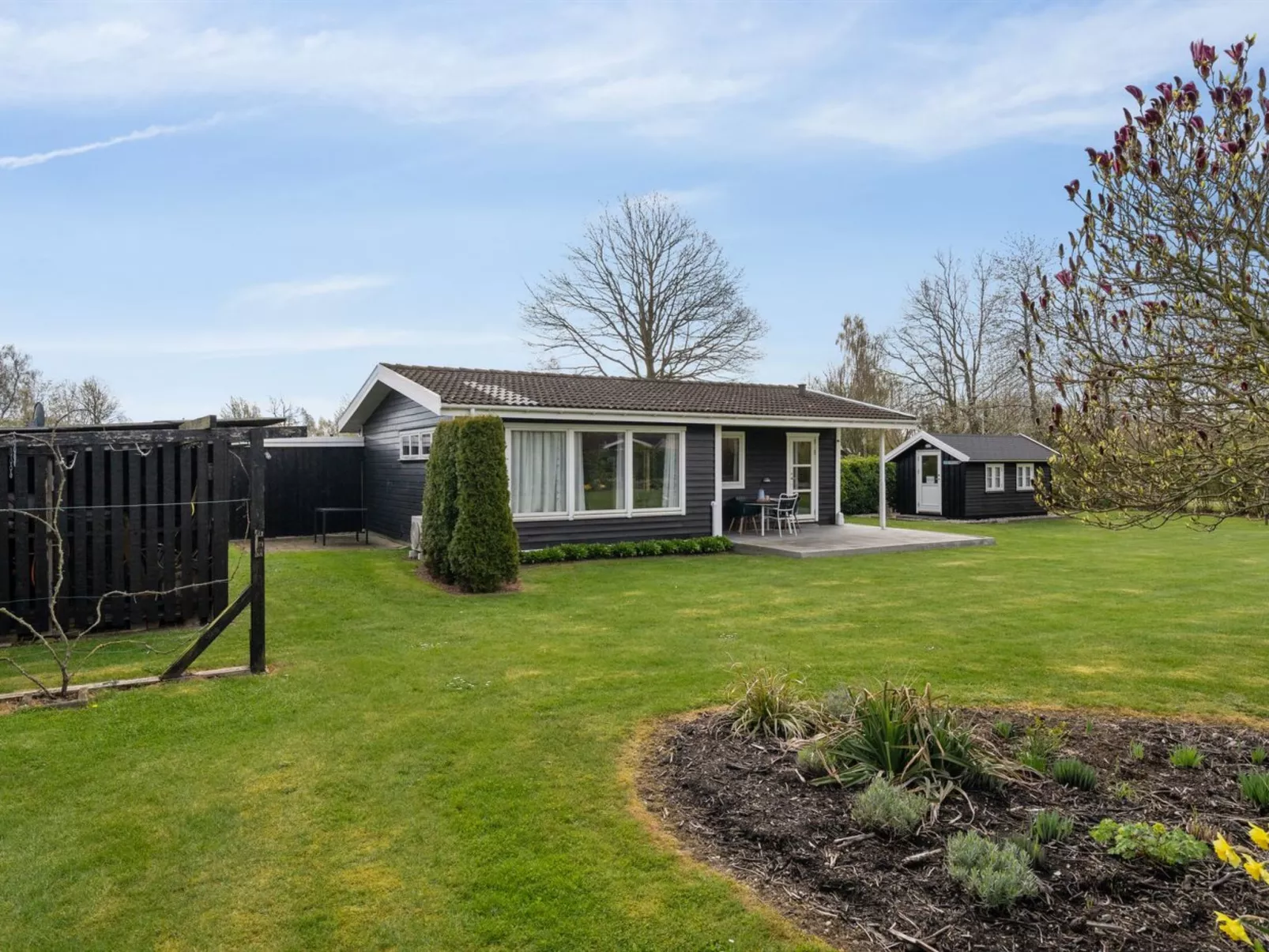 "Verneri" - 300m from the sea-Buiten