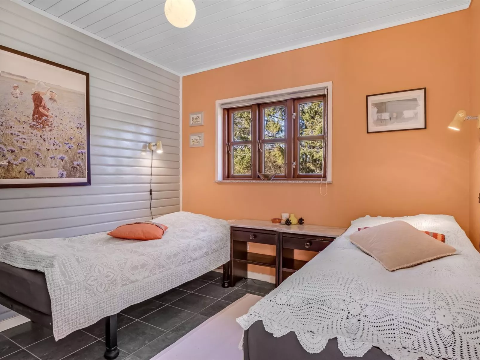 "Marla" - 1.1km from the sea-Binnen