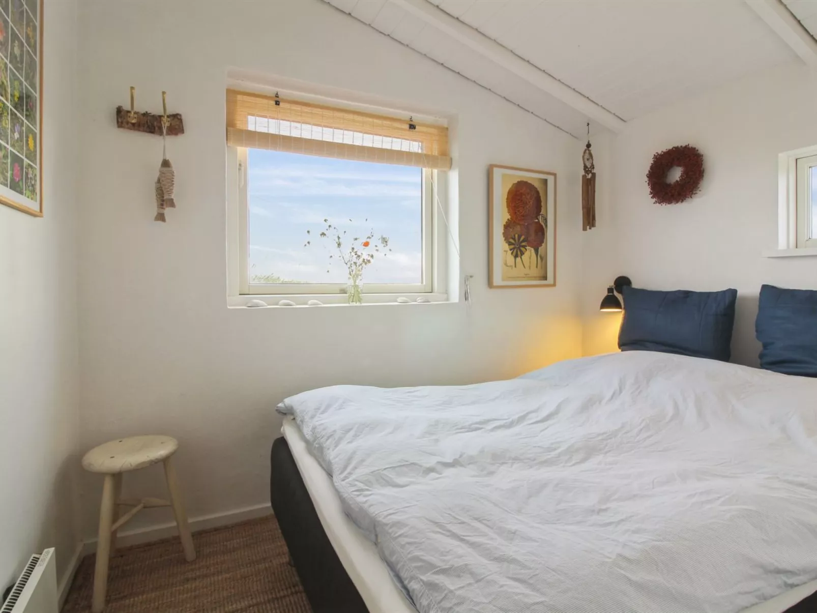 "Anissa" - 100m from the sea-Binnen