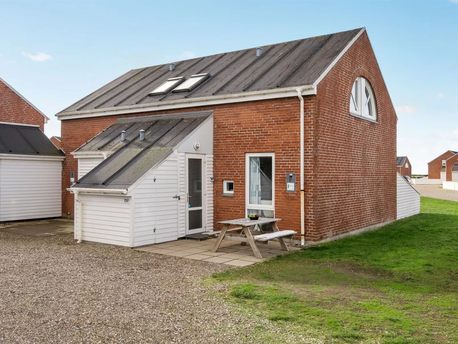 "Ameli" - 2.3km from the sea - Buiten