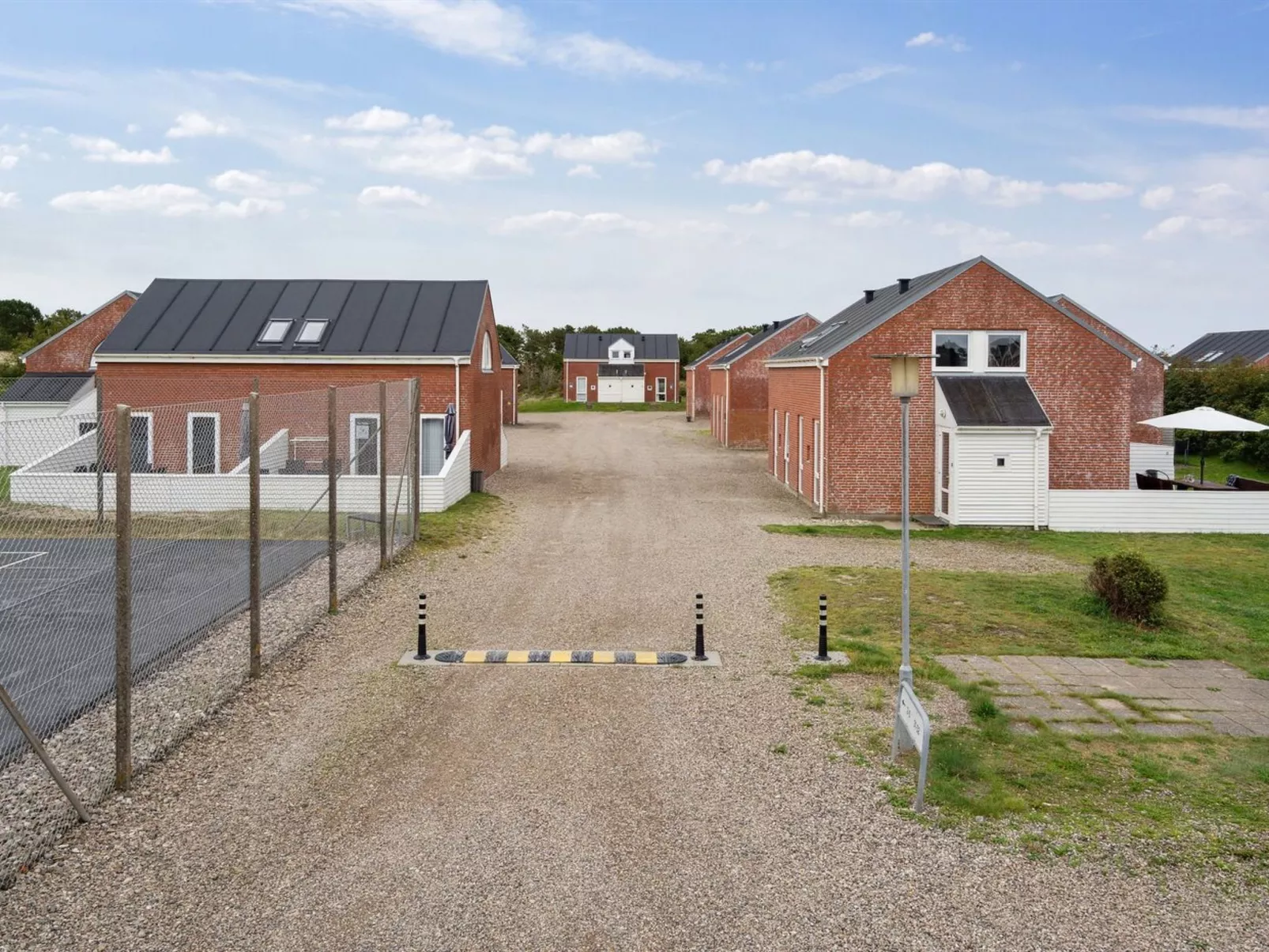 "Edly" - 2.3km from the sea-Buiten