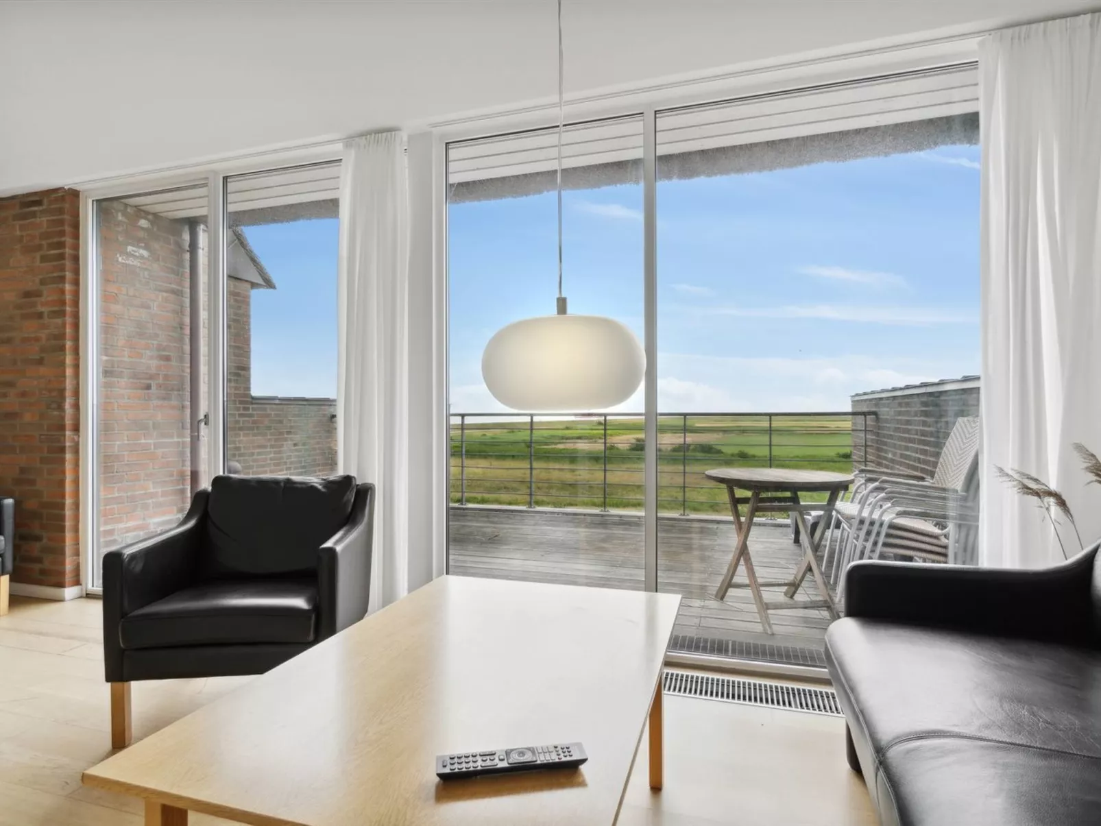 "Ønd" - 2.5km from the sea-Binnen