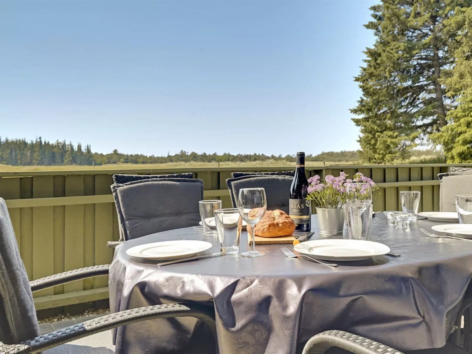 "Brunon" - 1.5km from the sea-Buiten