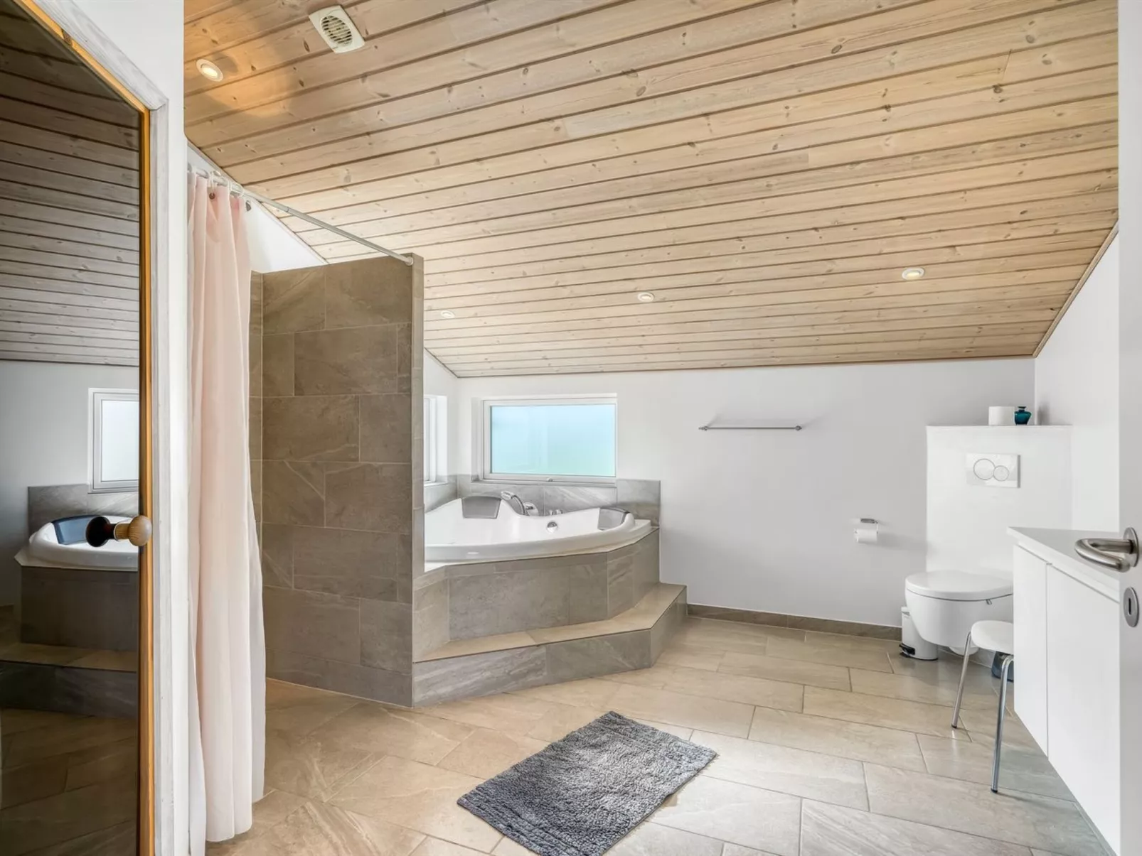 "Engelina" - 1.3km from the sea-Binnen