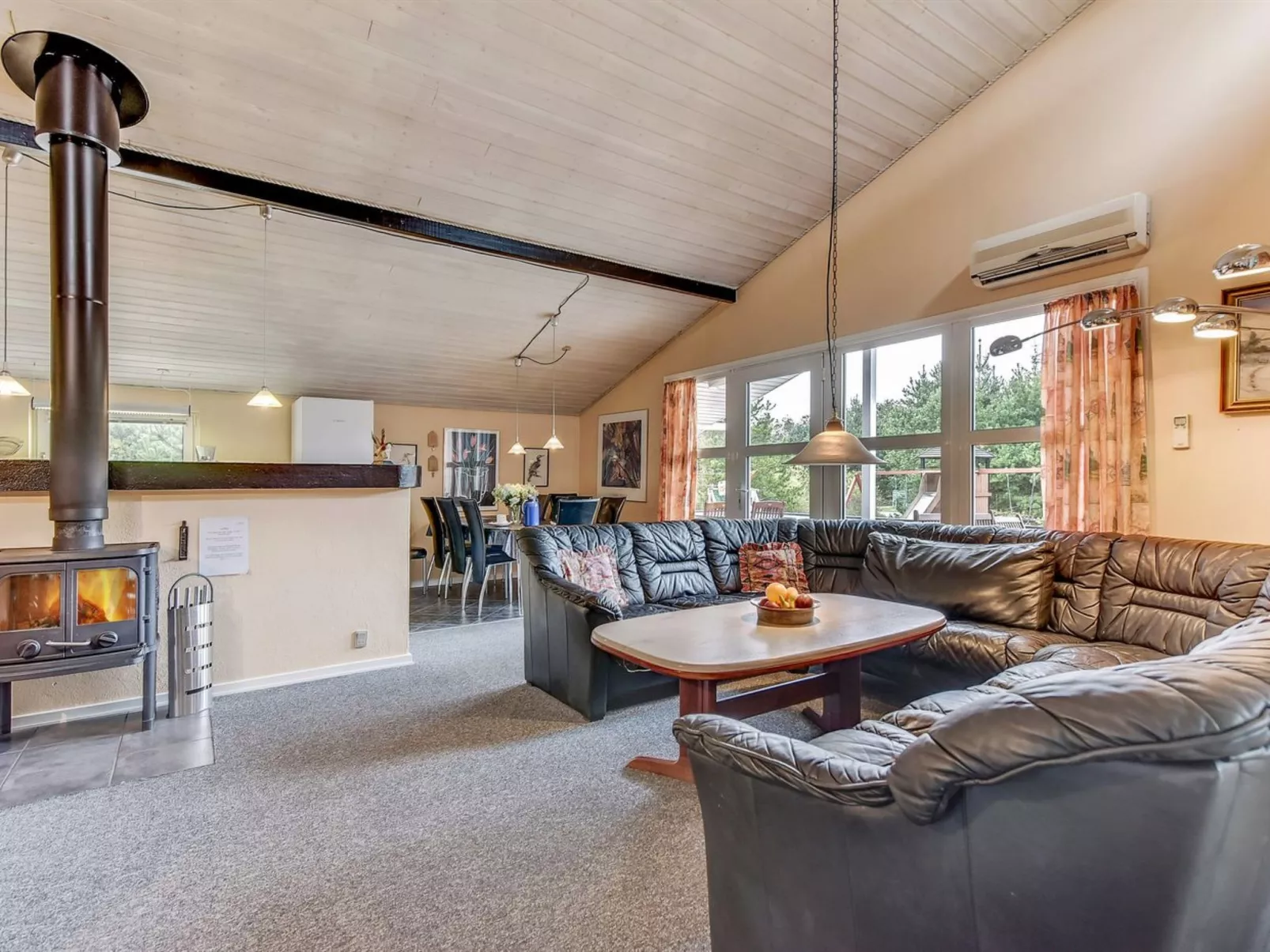 "Tascha" - 1.5km from the sea-Binnen