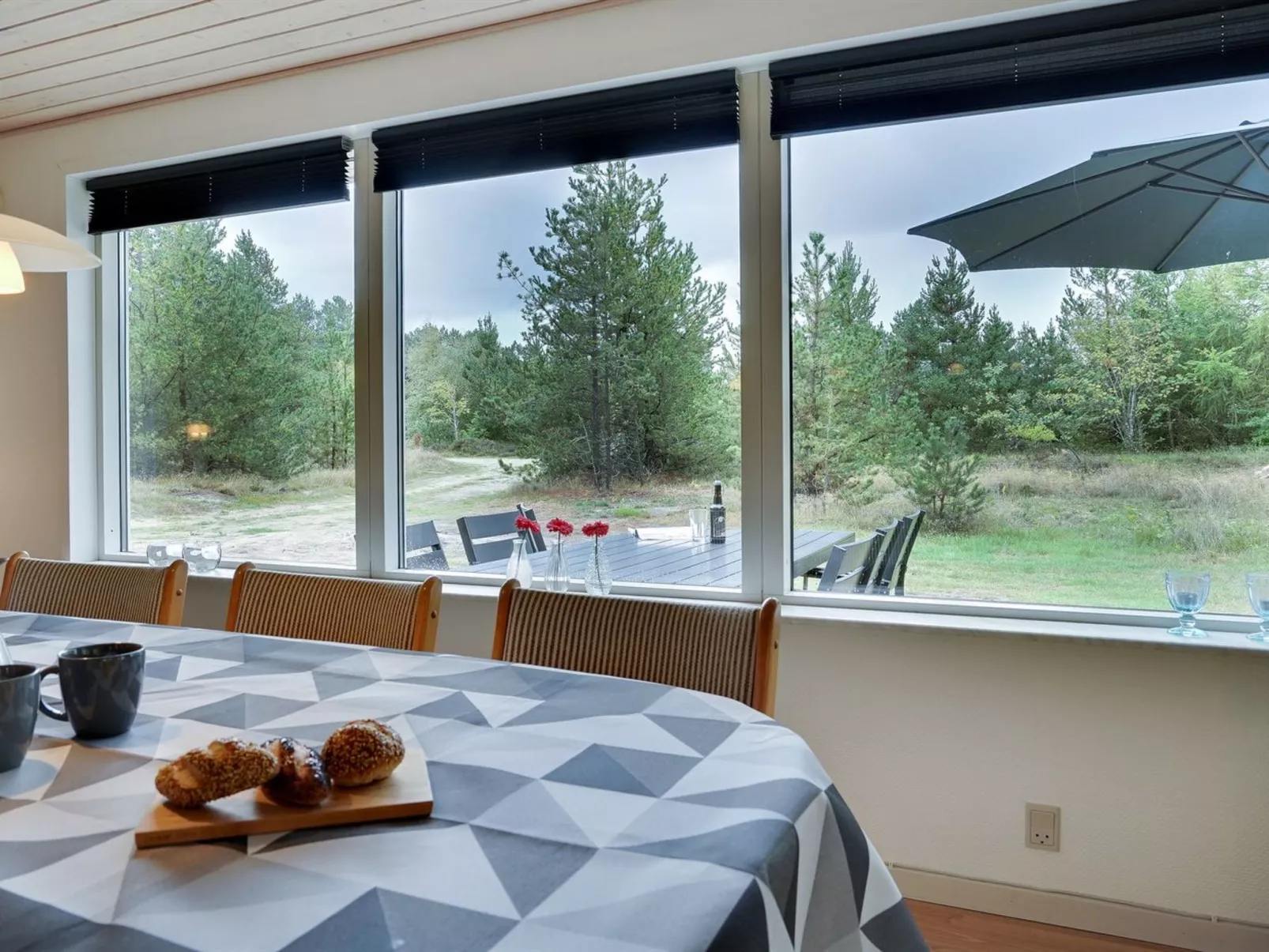 "Micke" - 3.2km from the sea-Binnen