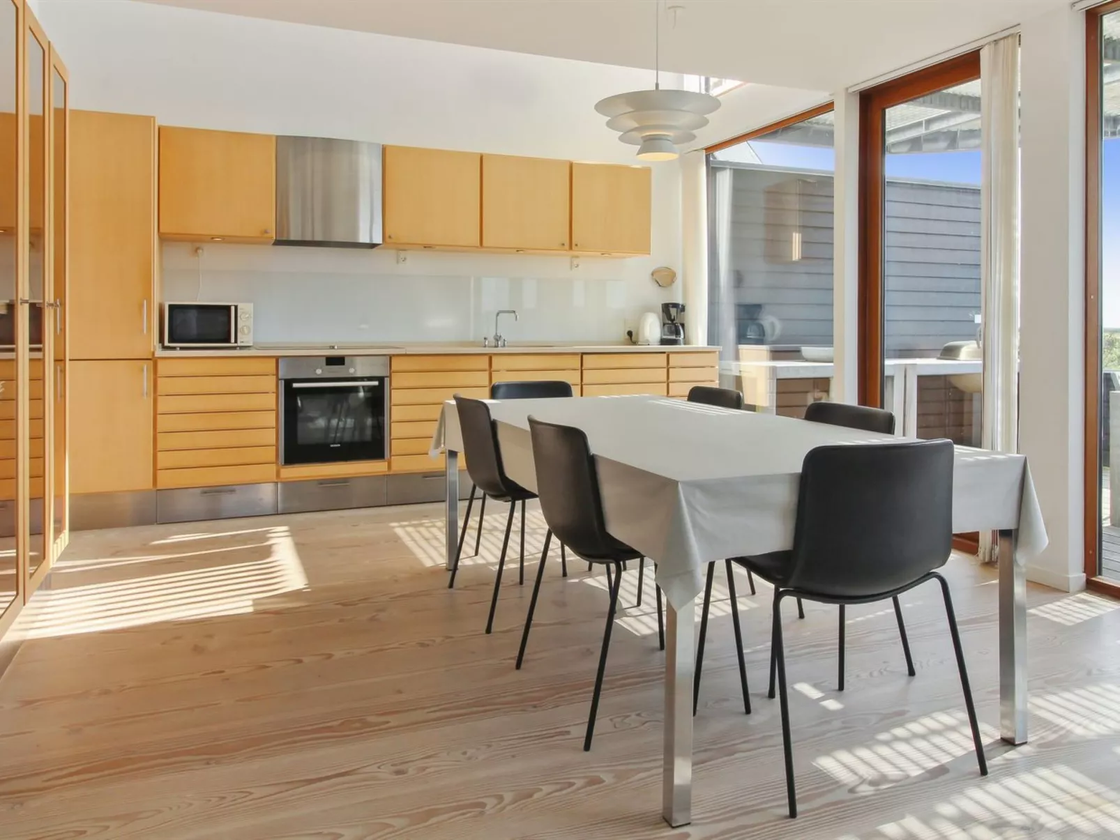 "Merisa" - 2.5km from the sea-Binnen