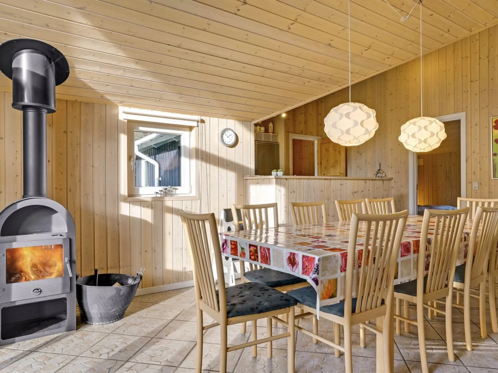 "Tyki" - 12km from the sea-Binnen