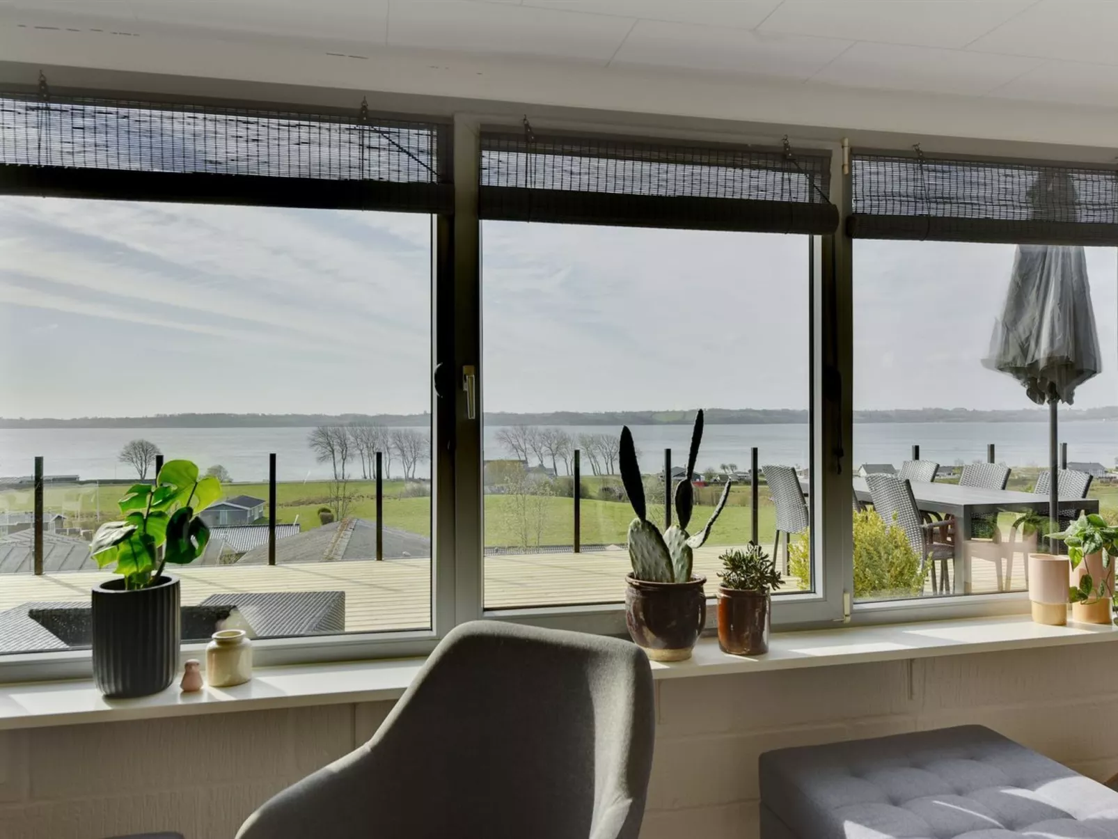 "Karli" - 330m to the fjord-Buiten