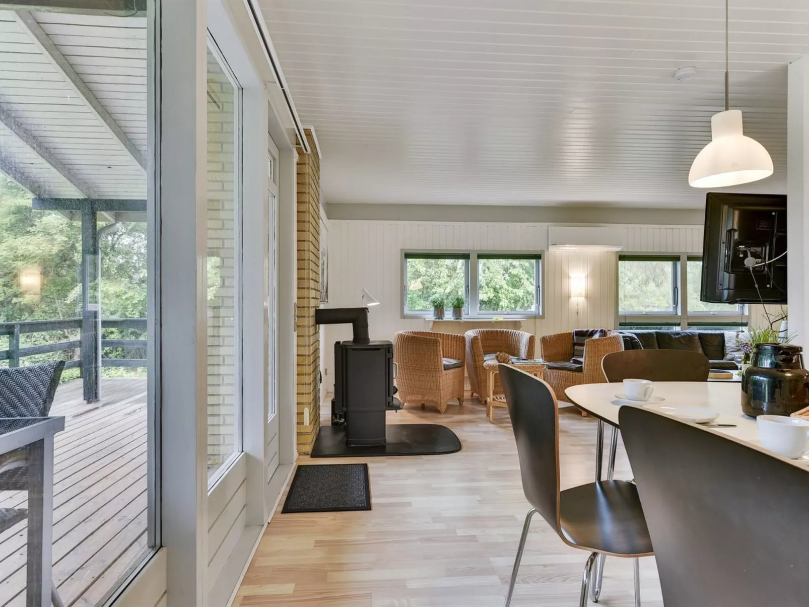 "Hasti" - 700m from the sea-Binnen