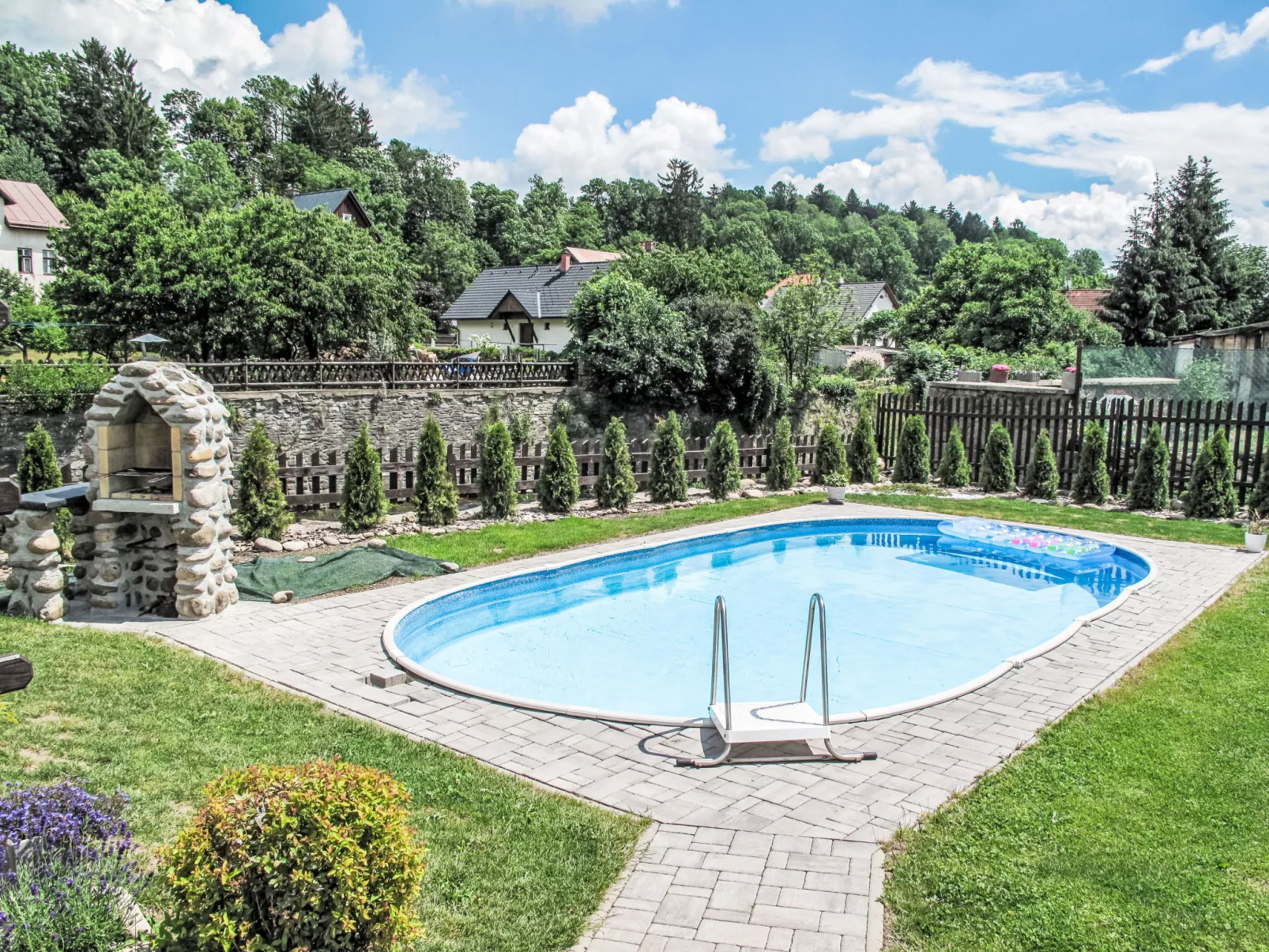 Pool & Sauna Vrchlabi-Buiten