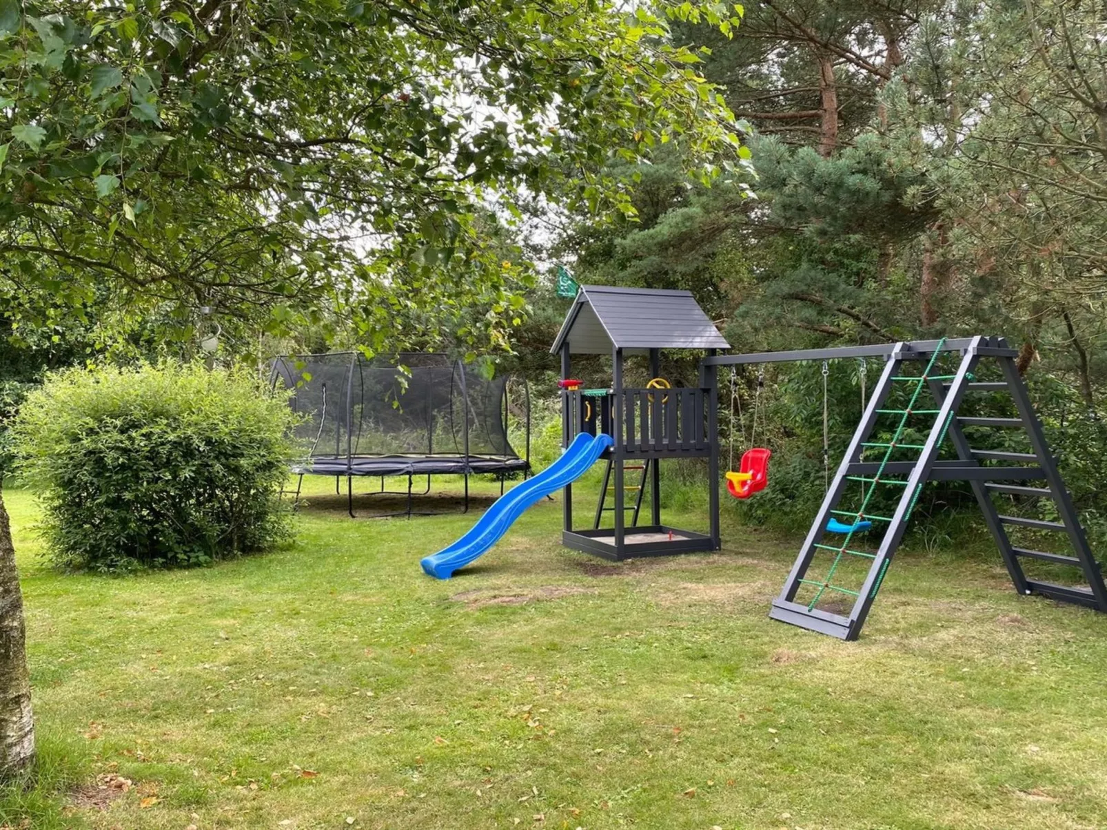 "Vieno" - 2.6km from the sea-Buiten