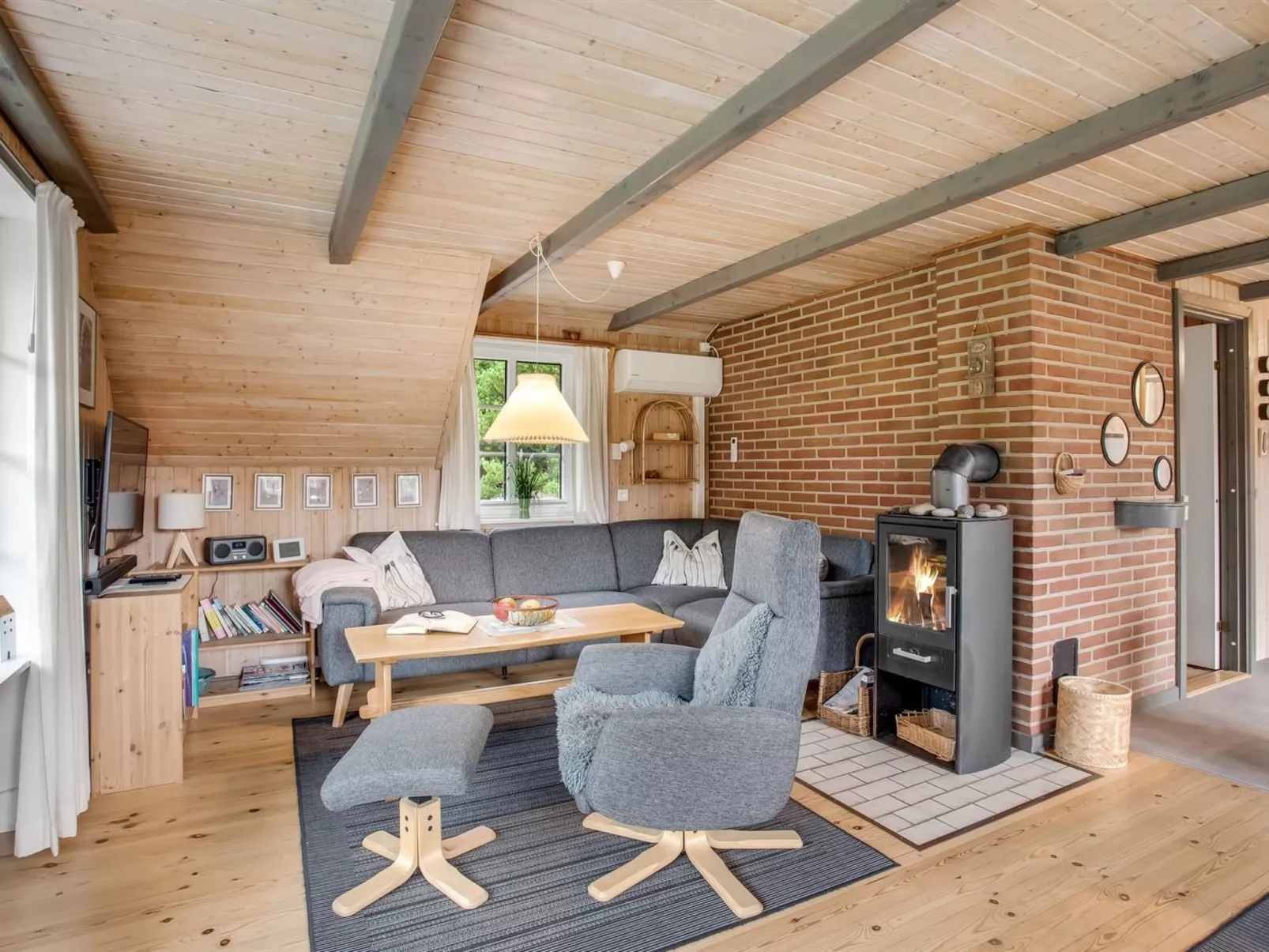 "Hakun" - 4km from the sea-Binnen