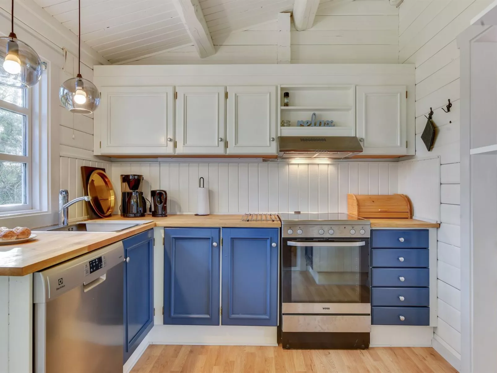 "Semund" - 2km from the sea-Binnen