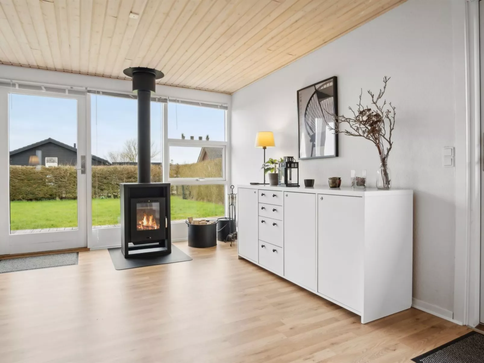 "Blesse" - 250m from the sea-Binnen