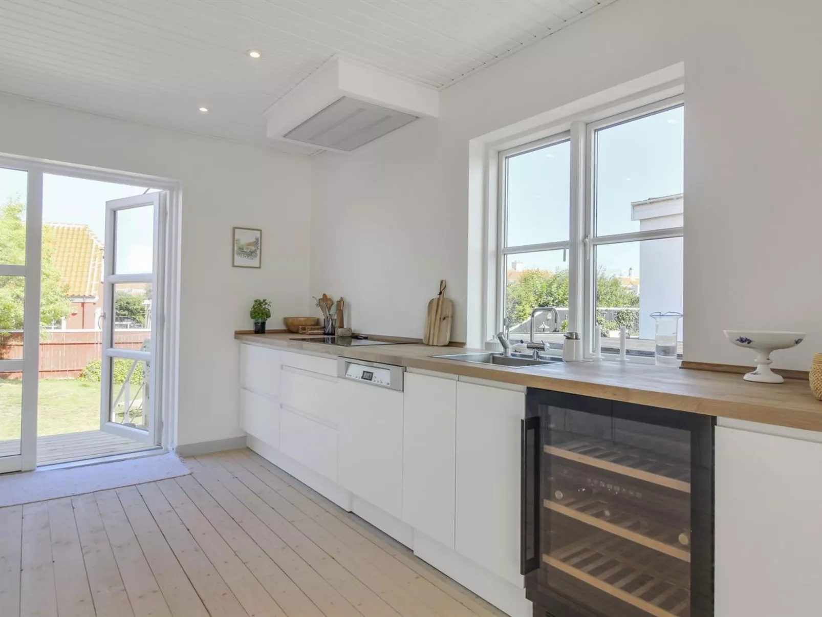 "Elka" - 100m from the sea-Binnen