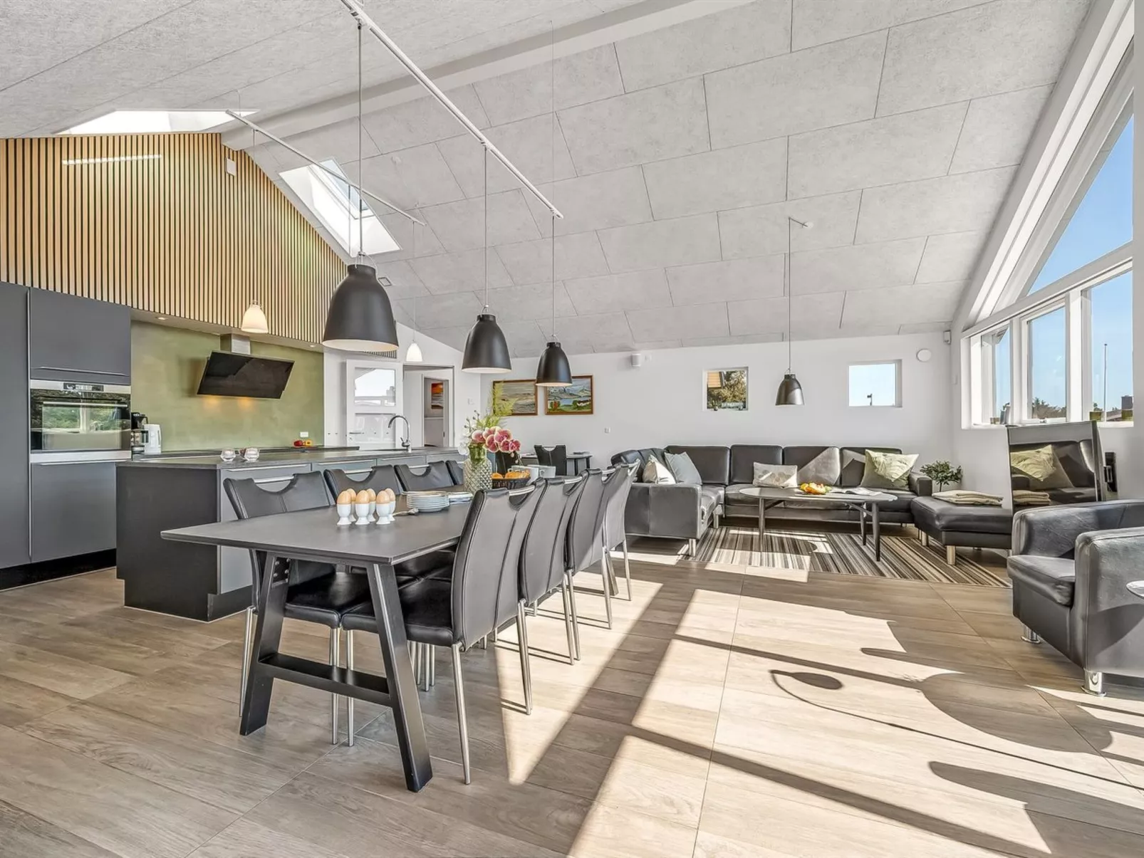 "Swante" -  from the sea-Binnen