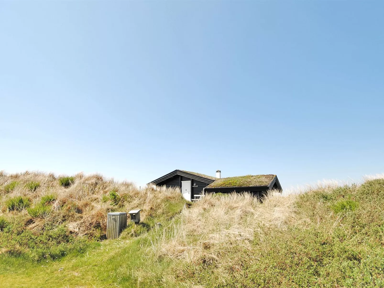 "Herfrith" -  from the sea-Buiten