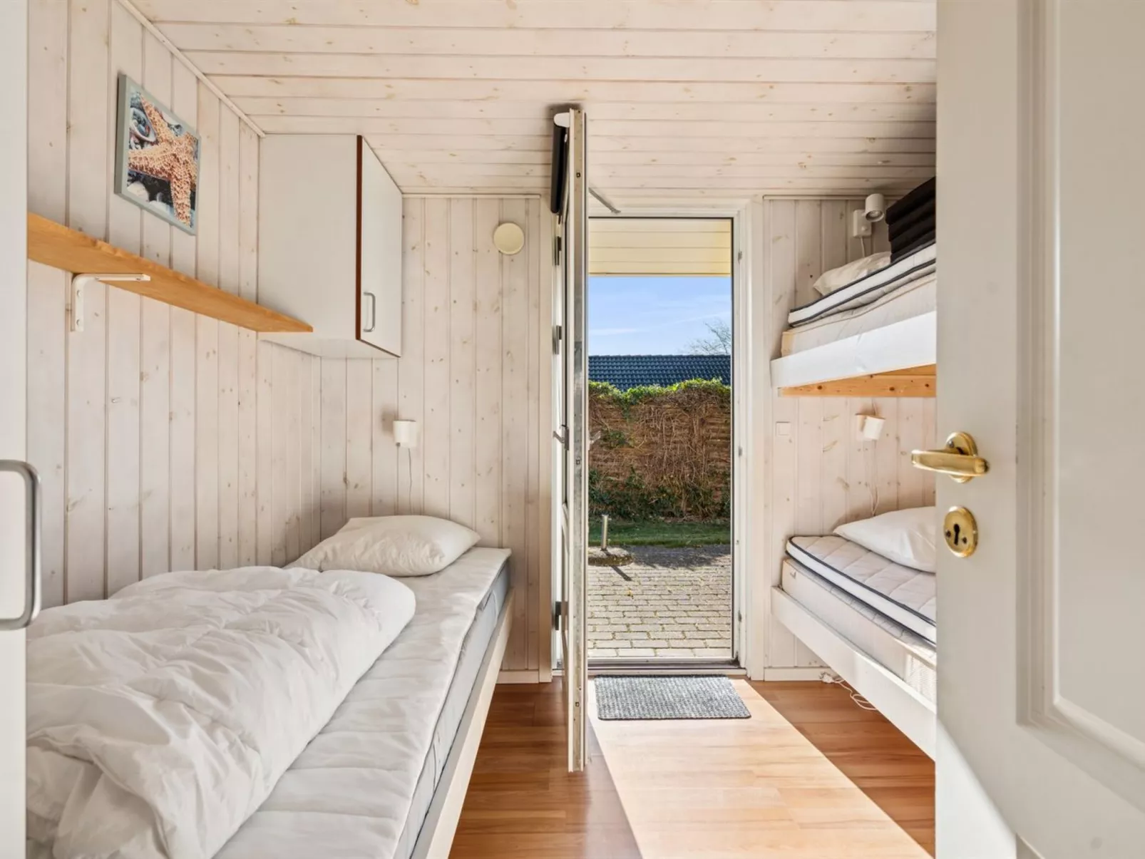 "Dolores" - 100m from the sea-Binnen