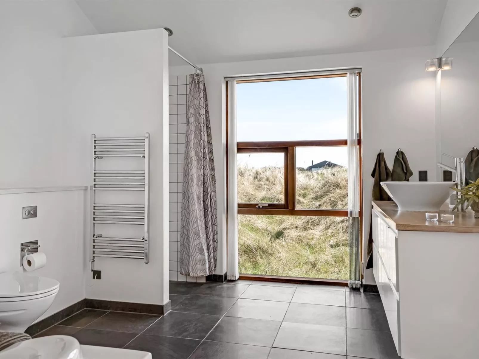 "Erko" - 150m from the sea-Binnen