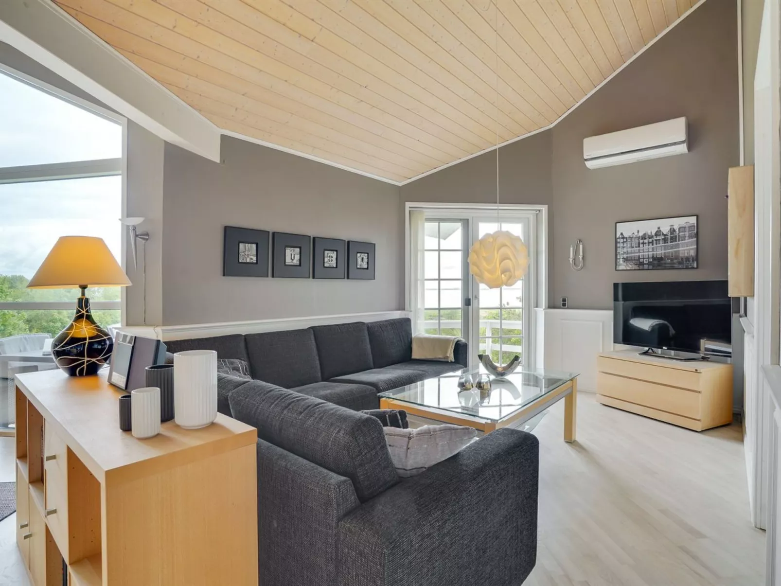 "Regnwald" - 400m to the fjord-Binnen