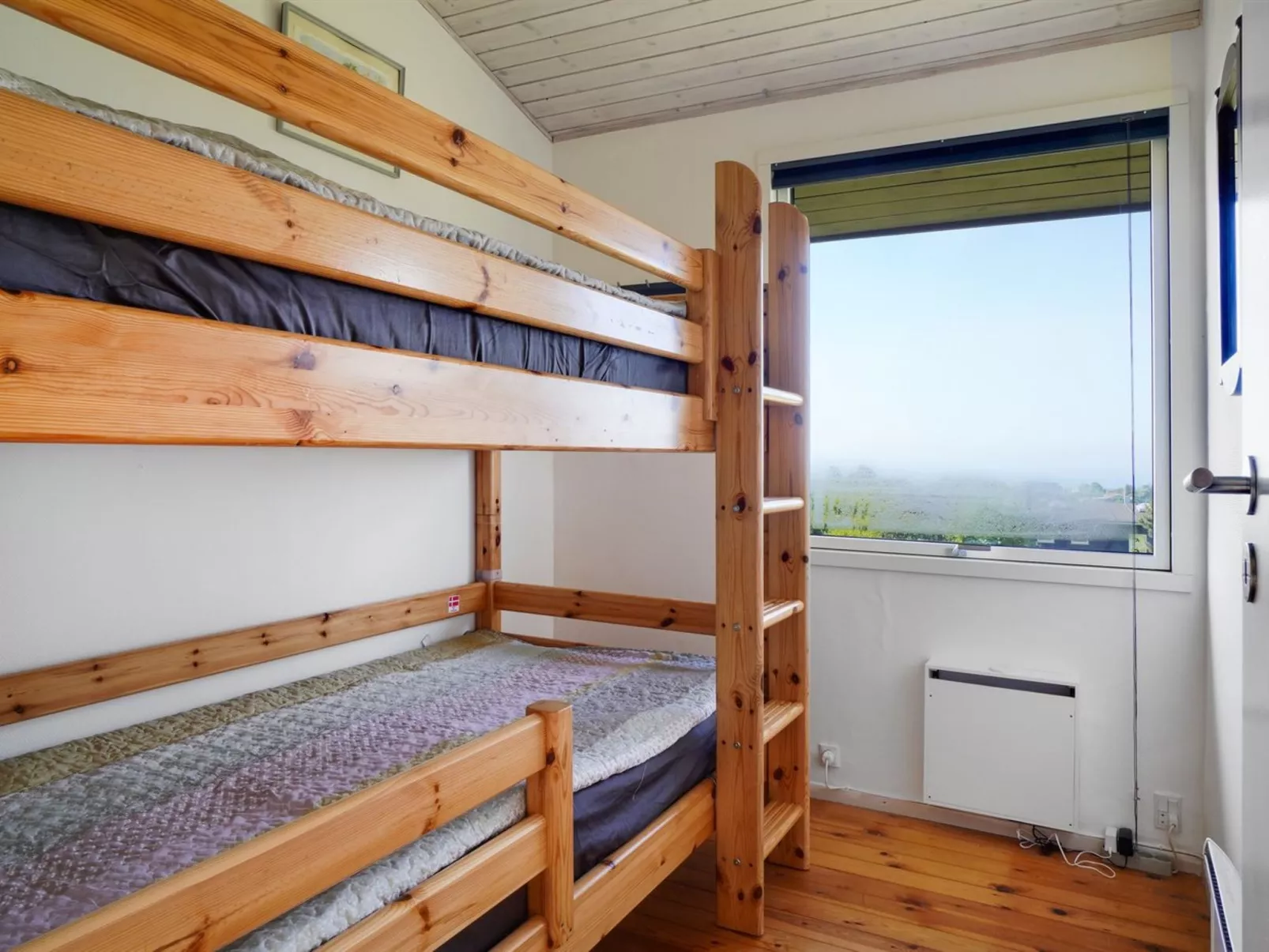 "Miona" - 725m from the sea-Binnen