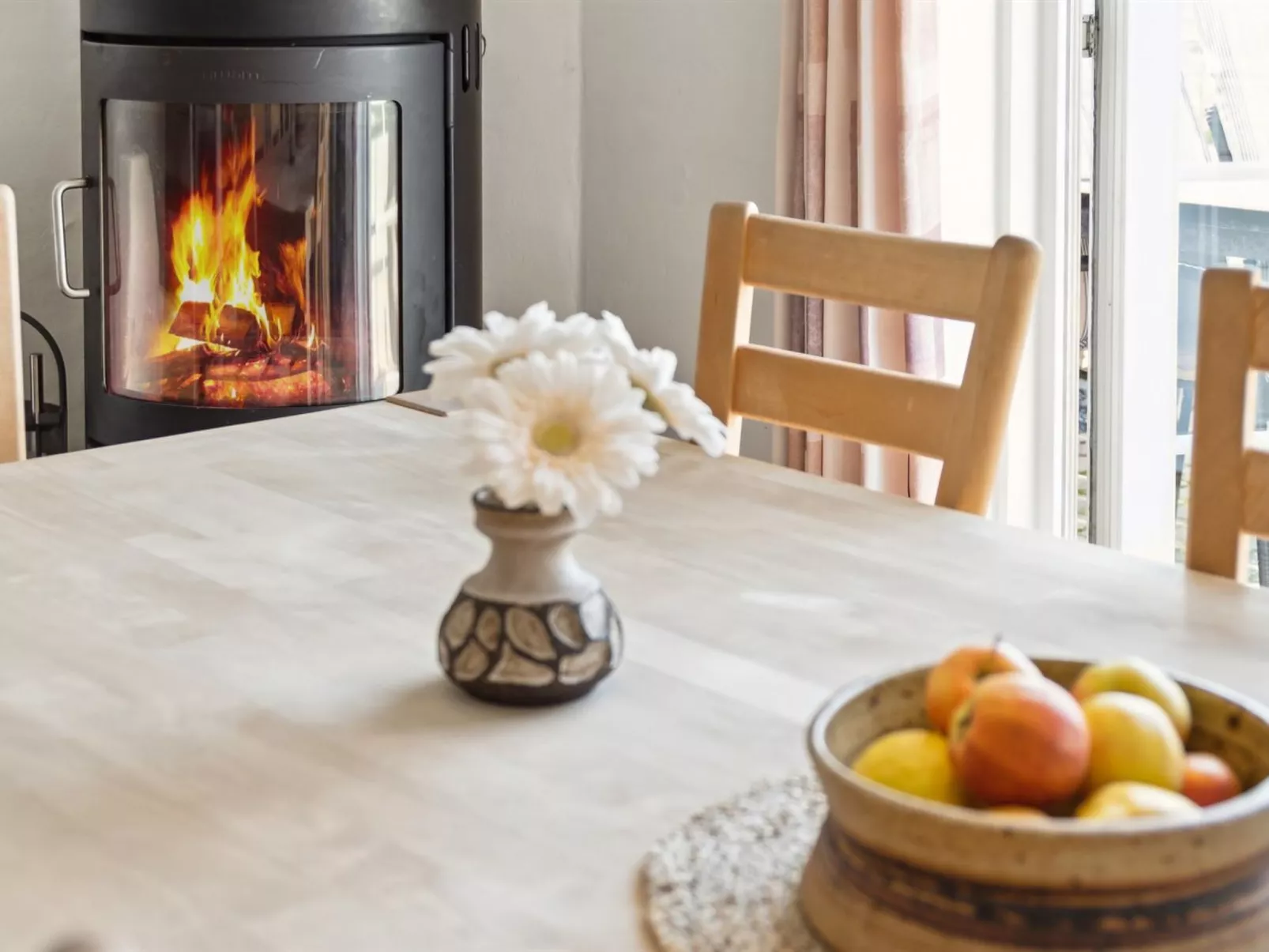 "Langsom" - 100m from the sea-Binnen