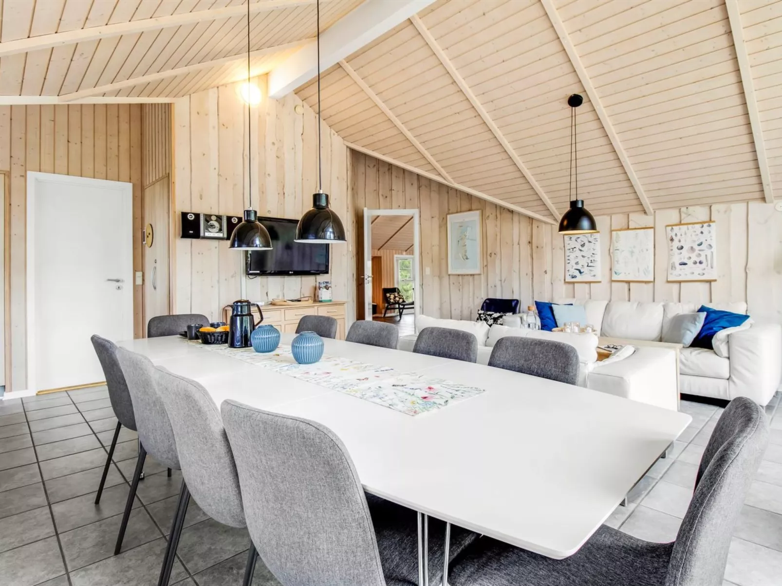 "Svenny" - 800m from the sea-Binnen