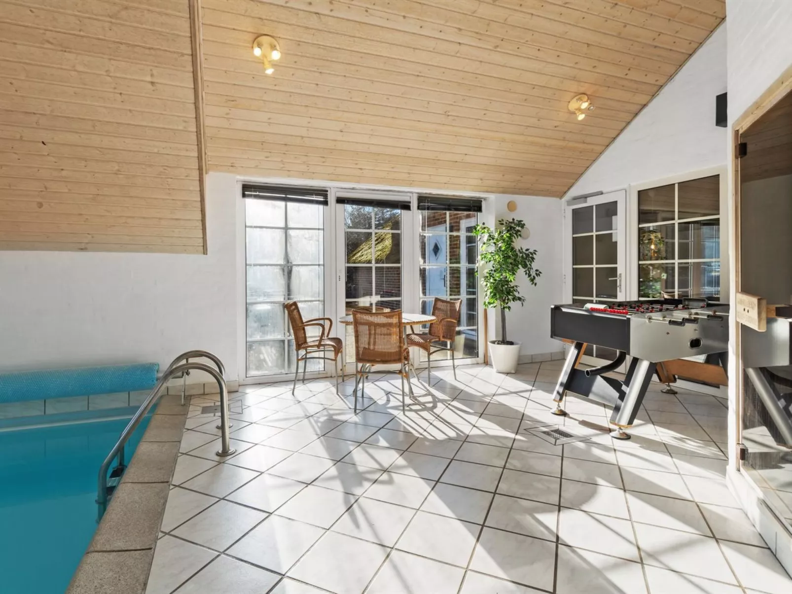 "Lemmikki" - 1.5km from the sea-Buiten