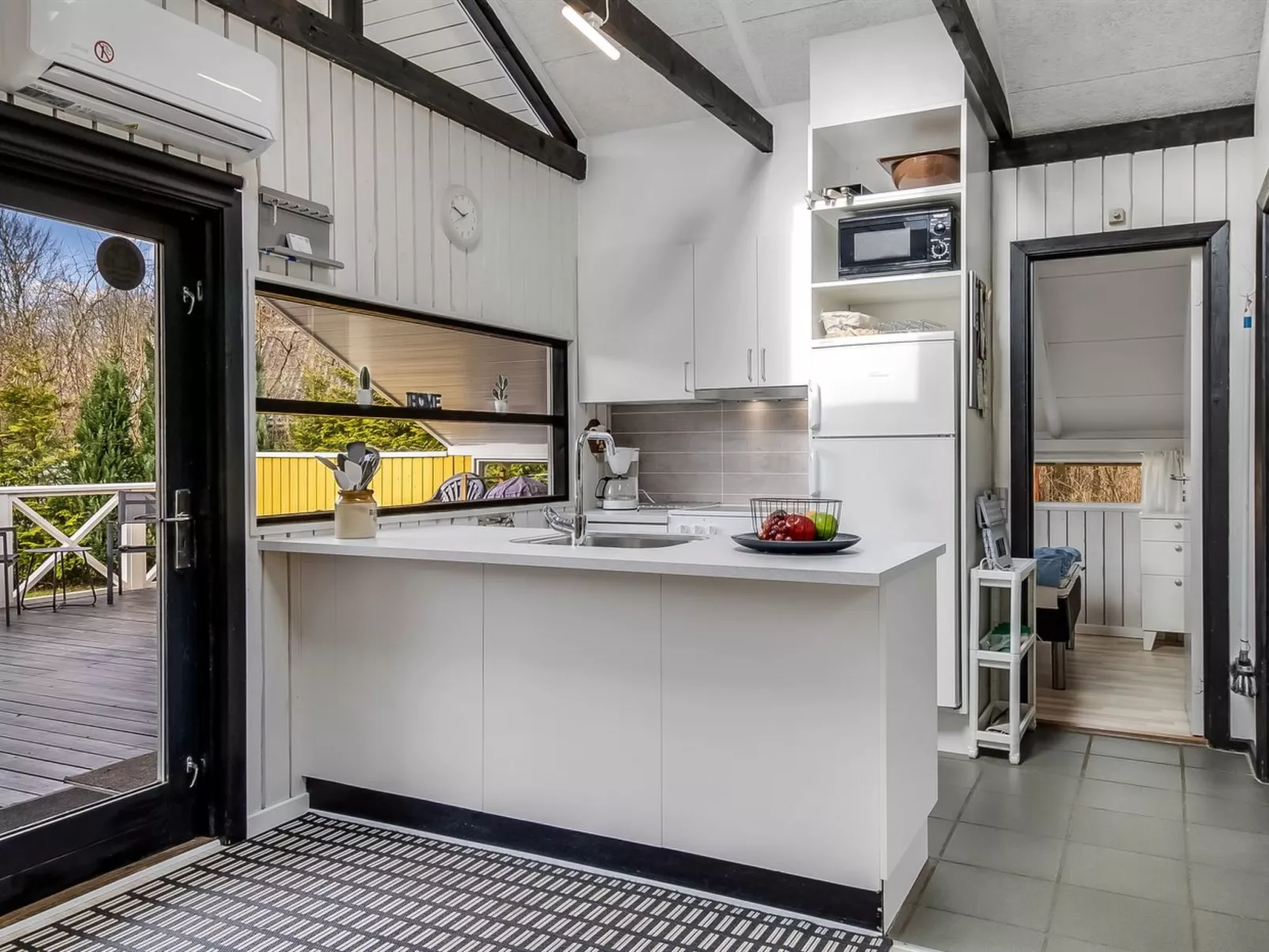 "Hannelise" - 30km from the sea-Binnen