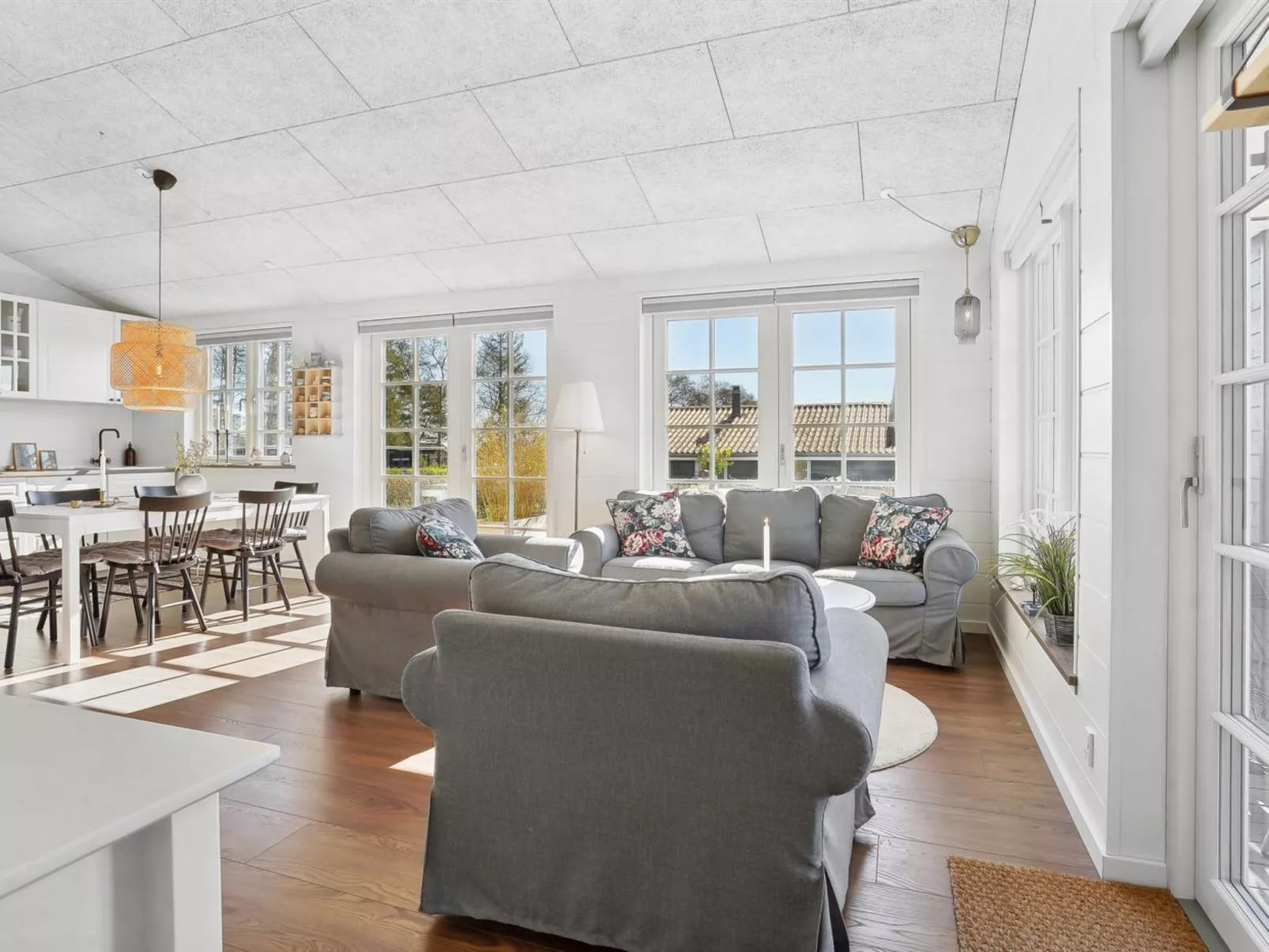 "Ovine" - 300m from the sea-Binnen