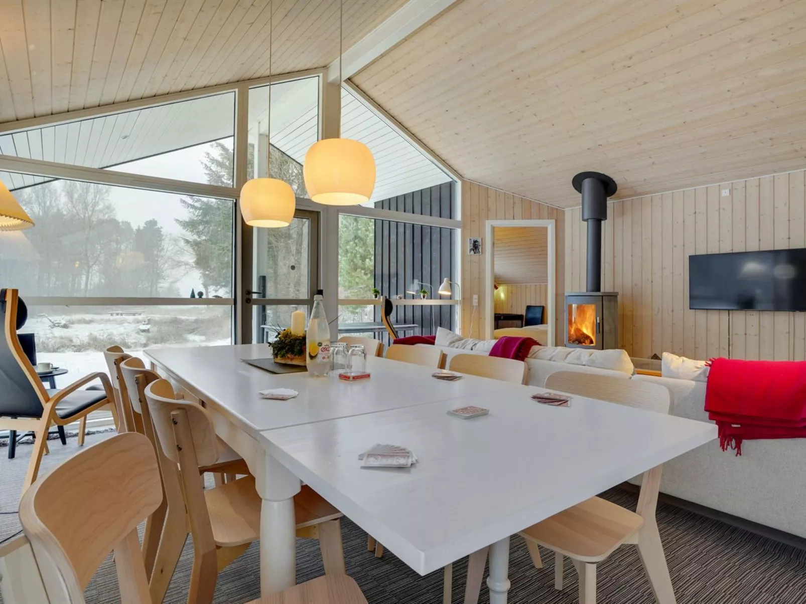 "Aswarth" - 50m to the fjord-Binnen