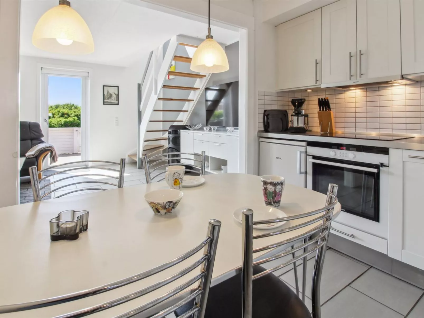 "Faidra" - 2.5km from the sea - Binnen