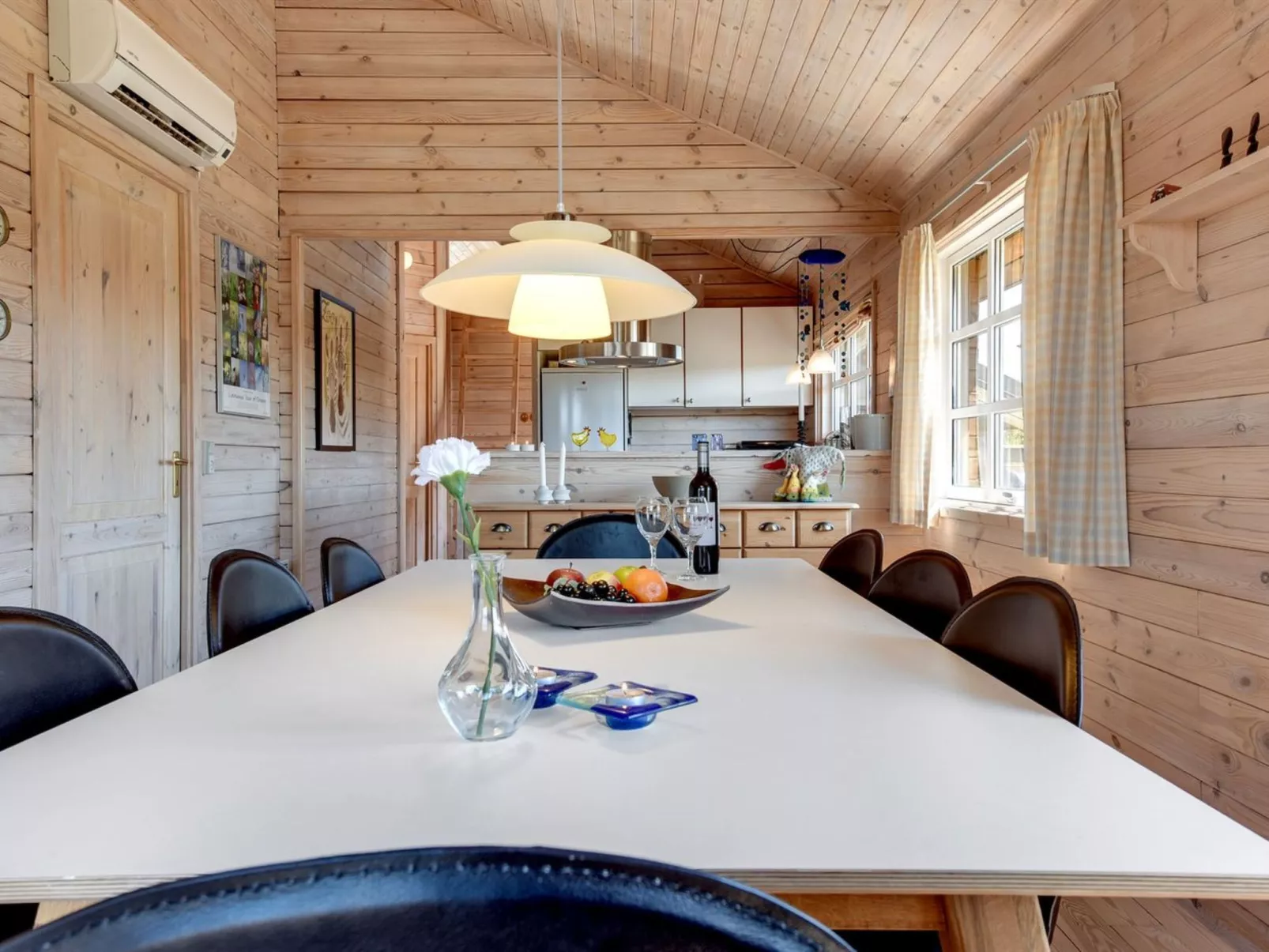 "Eggerich" - 900m from the sea-Binnen