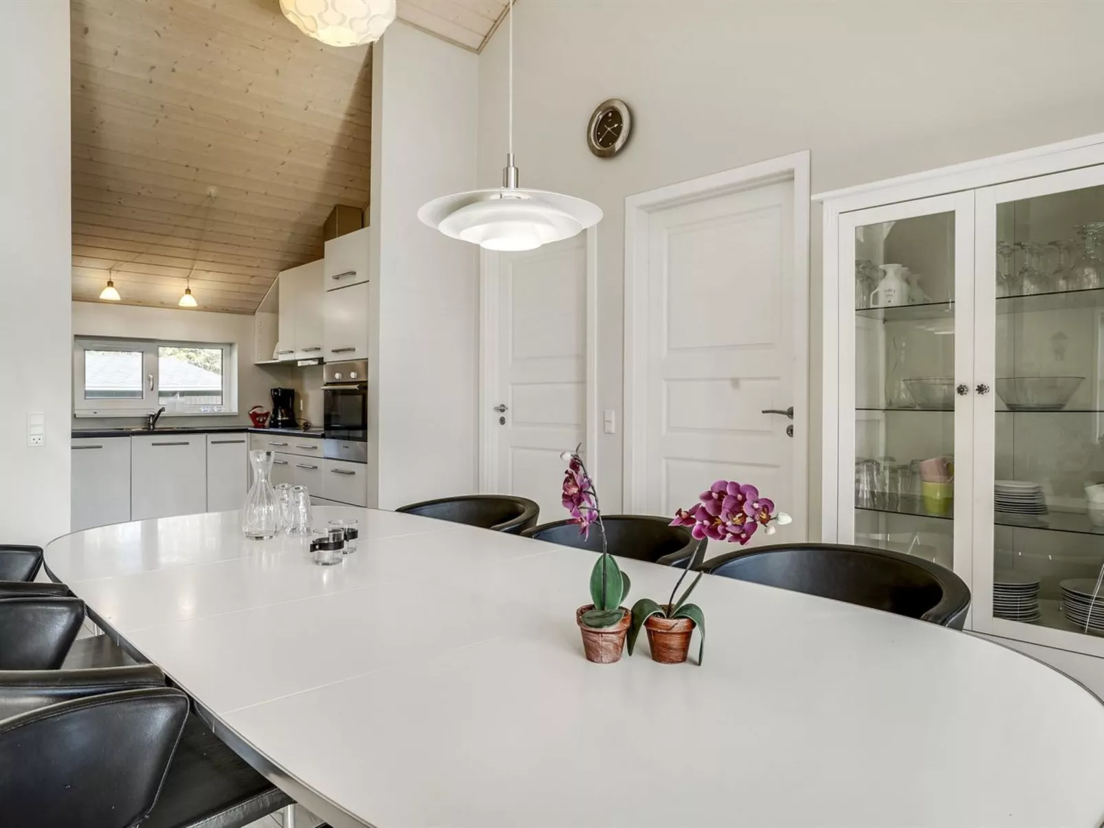 "Anethe" - 100m to the fjord-Binnen