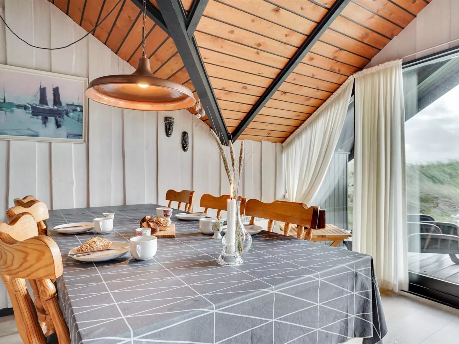 "Ardan" -  from the sea-Binnen