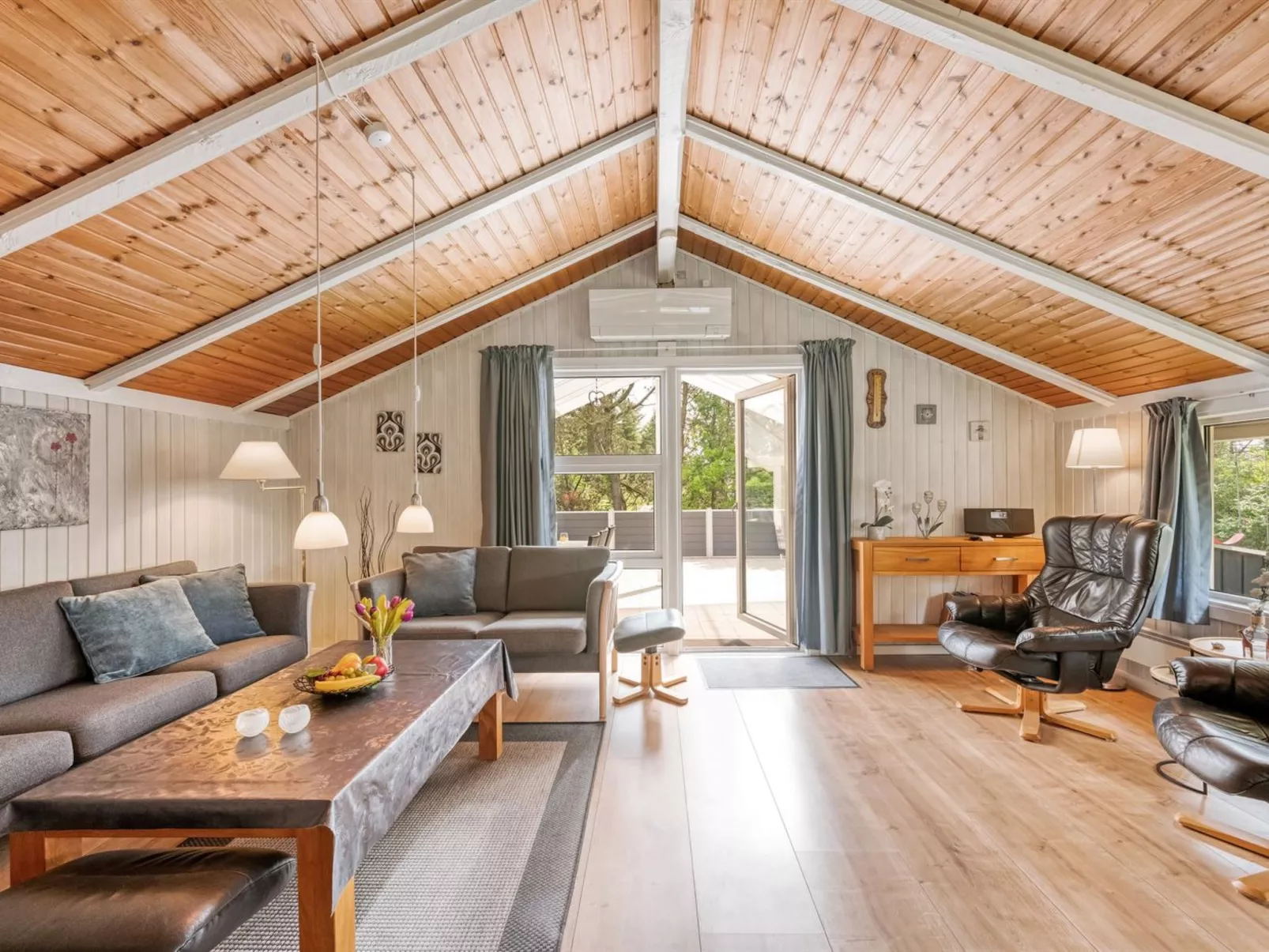 "Penka" - 550m to the fjord-Binnen