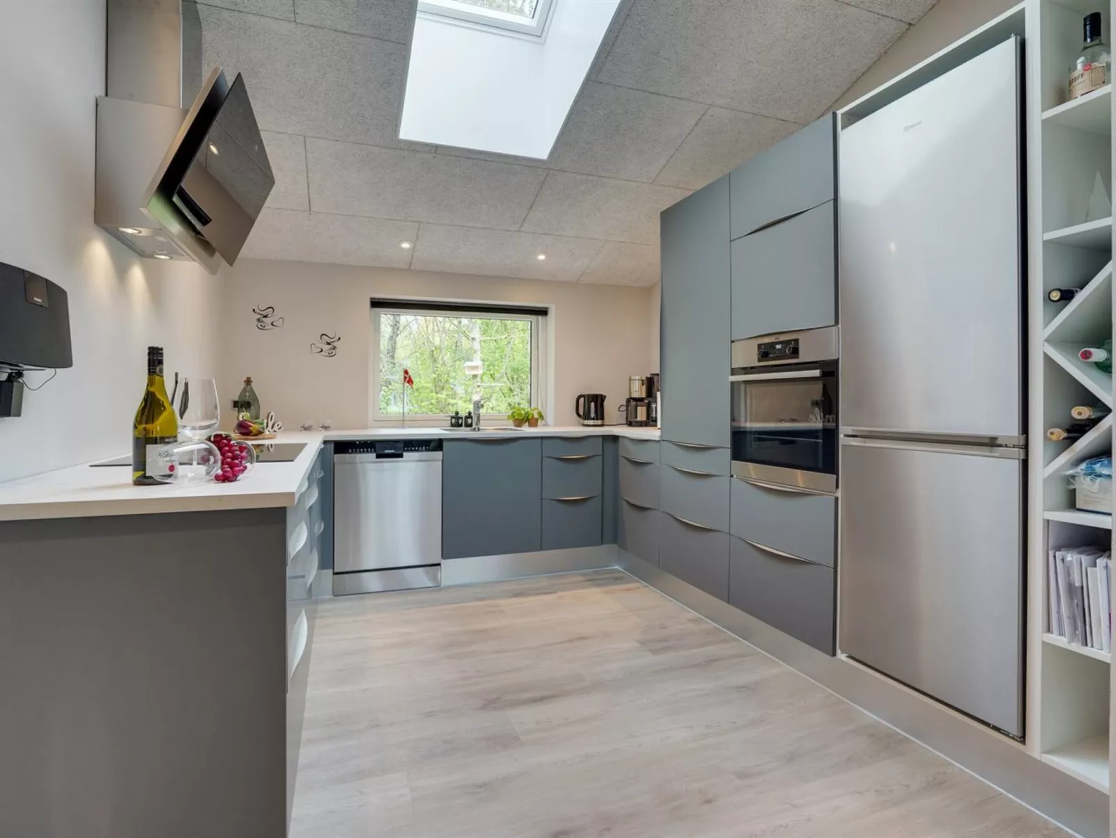 "Eylar" - 28km from the sea-Binnen