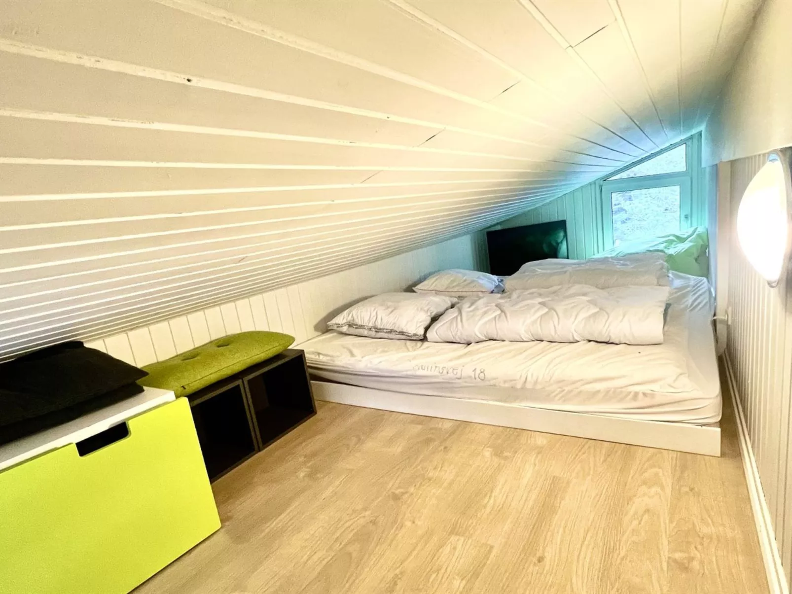 "Nilson" - 1.4km from the sea-Binnen