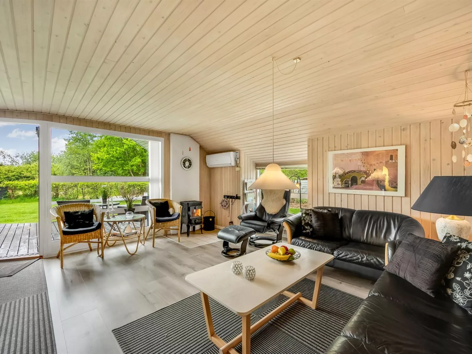 "Wenche" - 600m to the fjord-Binnen