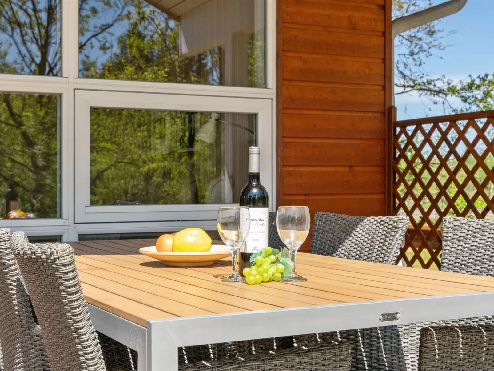 "Ebbi" - 36km from the sea-Buiten