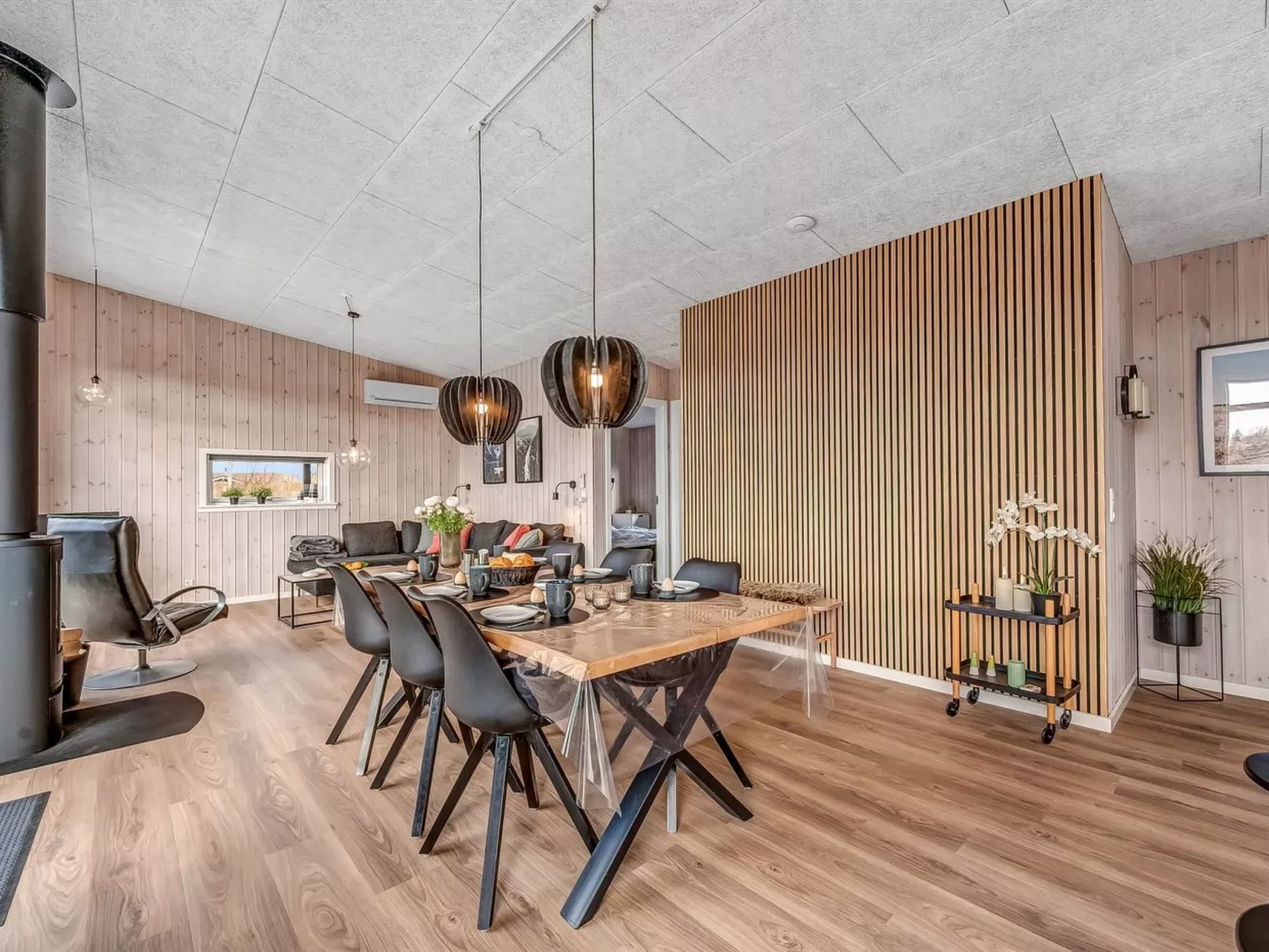 "Gela" - 1.3km to the fjord-Binnen