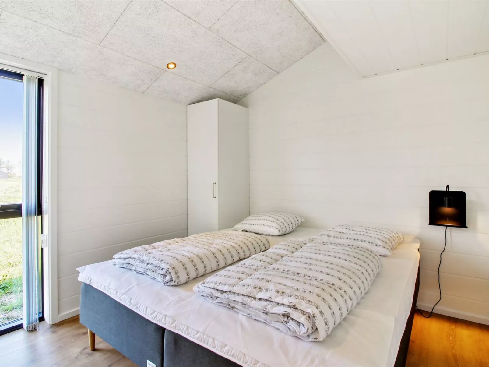 "Serey" - 1.4km from the sea-Binnen