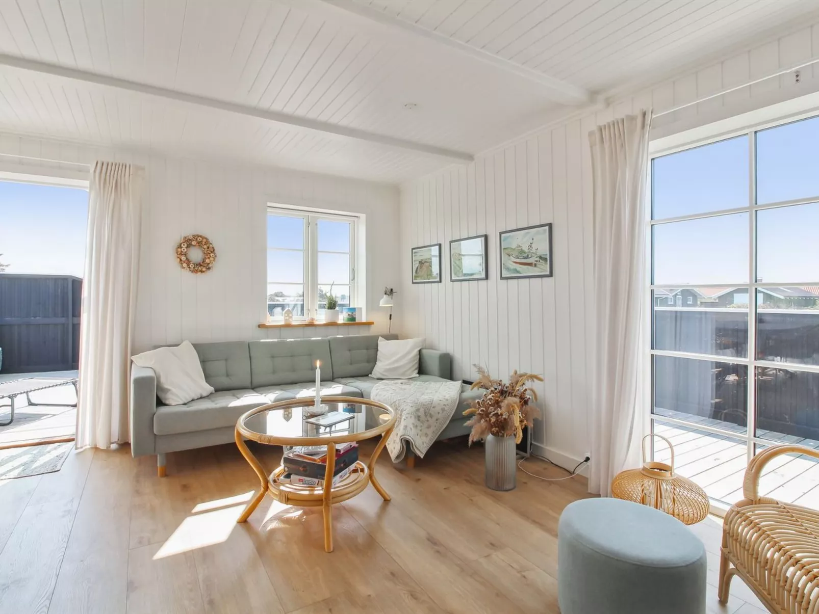 "Sanni" - 225m from the sea-Binnen