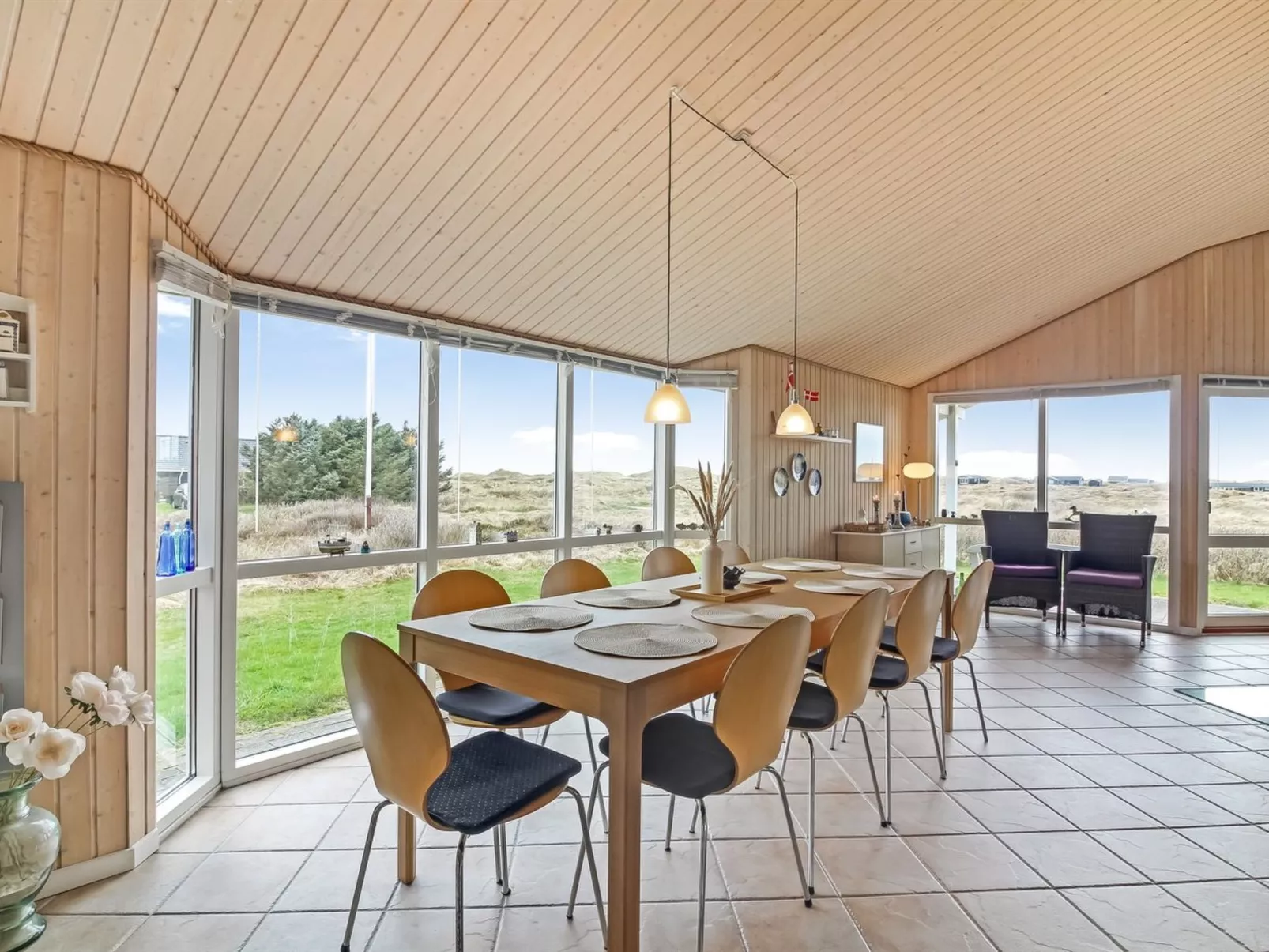 "Zuhra" - 250m from the sea-Binnen