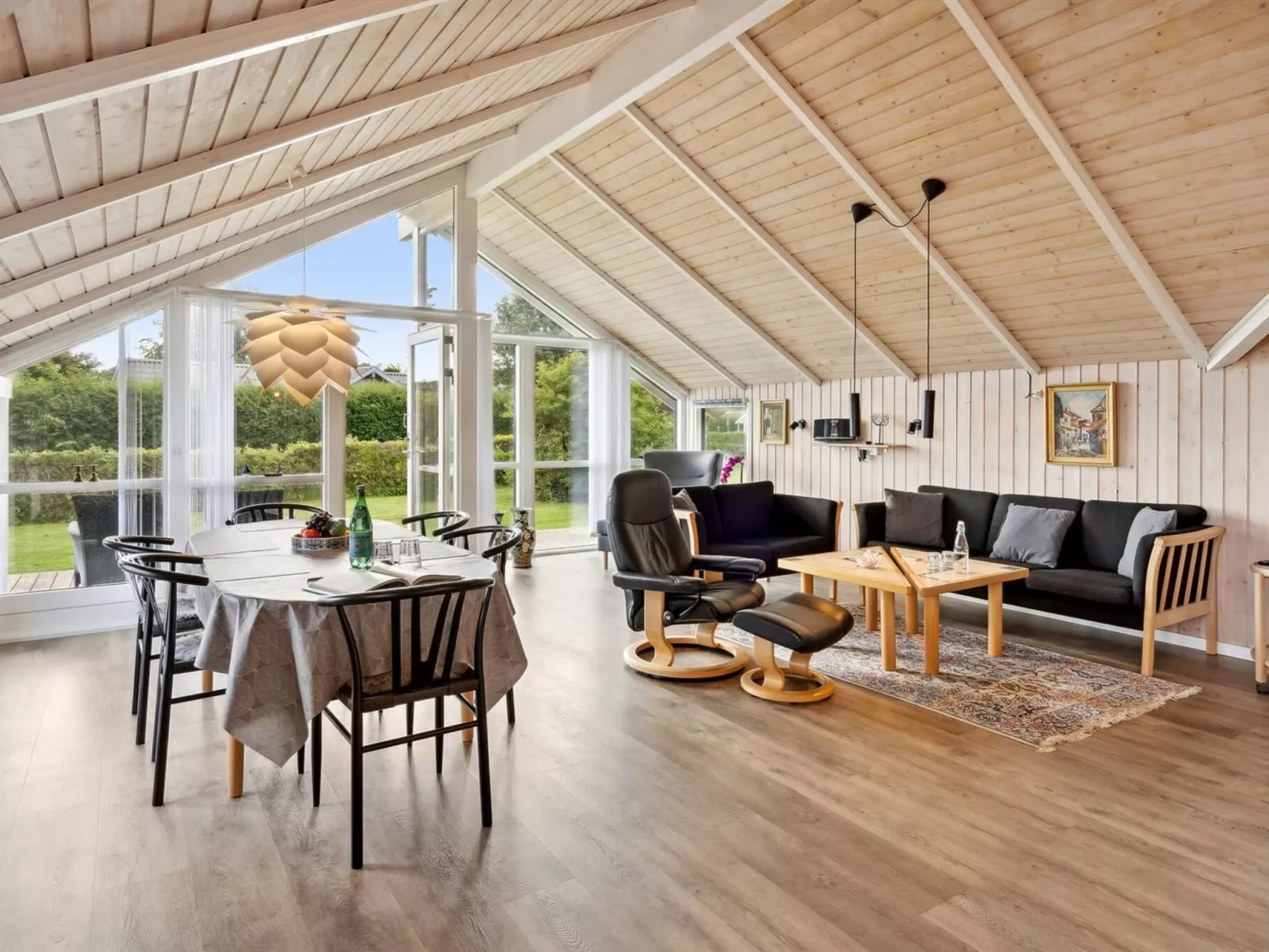 "Aarne" - 300m from the sea-Binnen