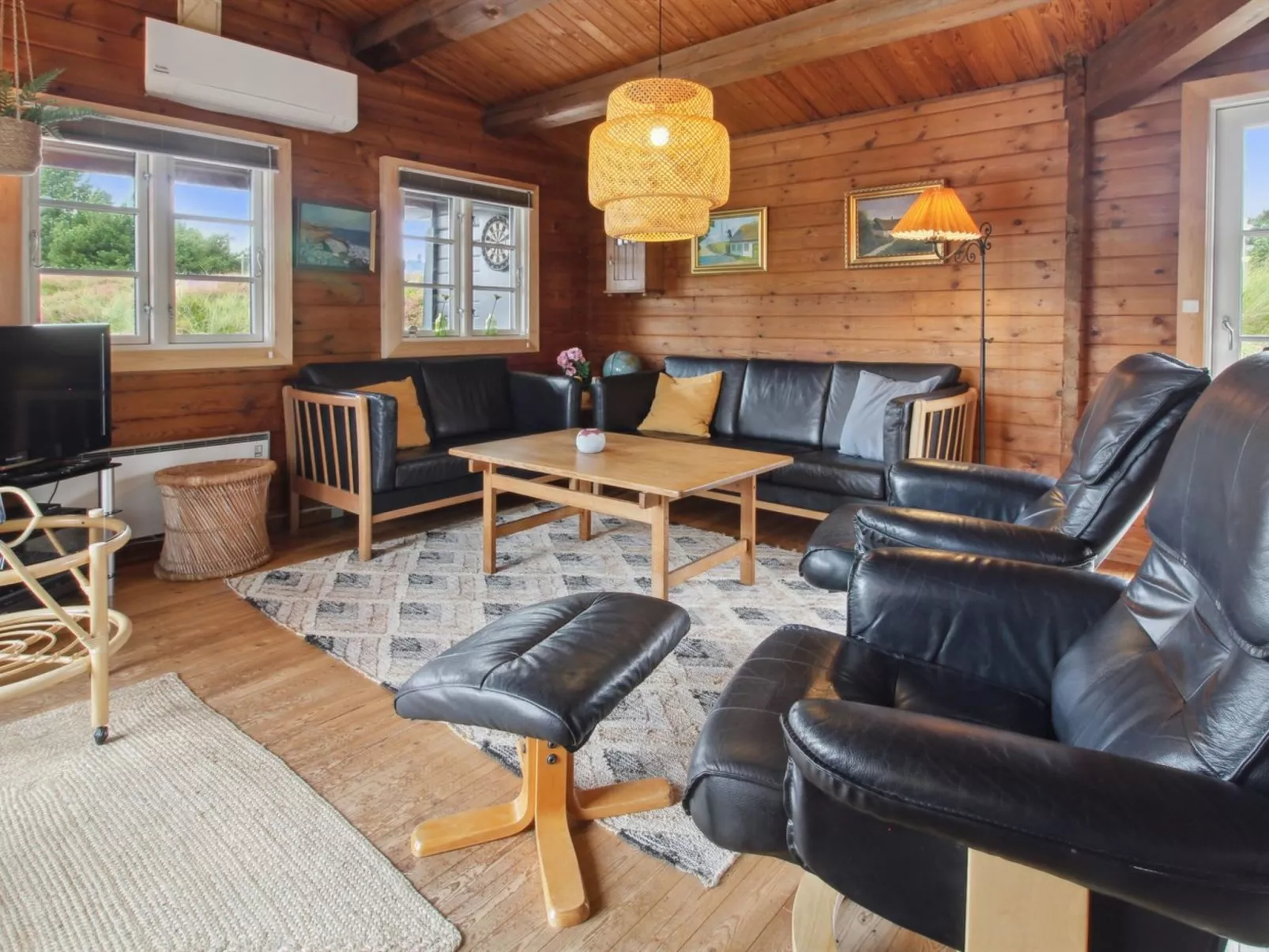 "Venild" - 1.9km from the sea-Binnen